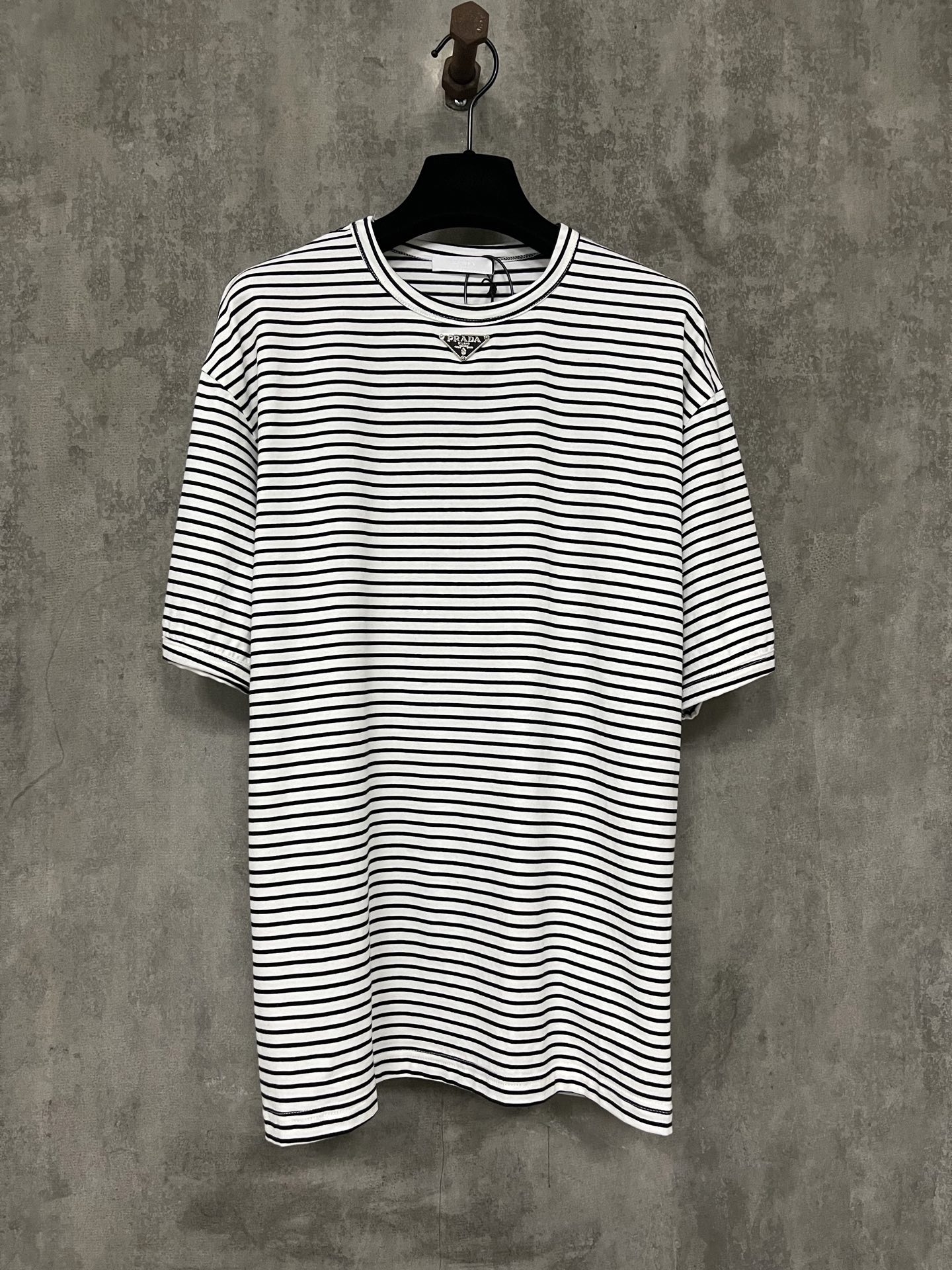 PRADA 프라다 반팔 티셔츠 의류