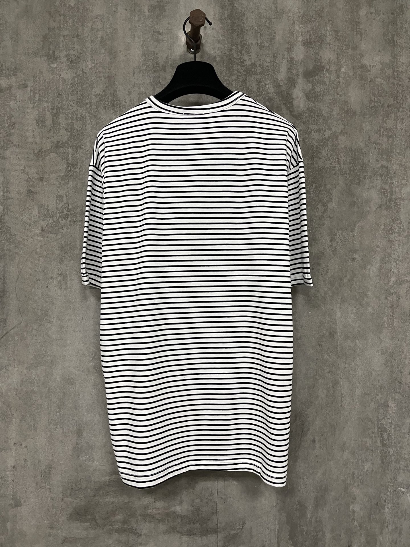 PRADA 프라다 반팔 티셔츠 의류