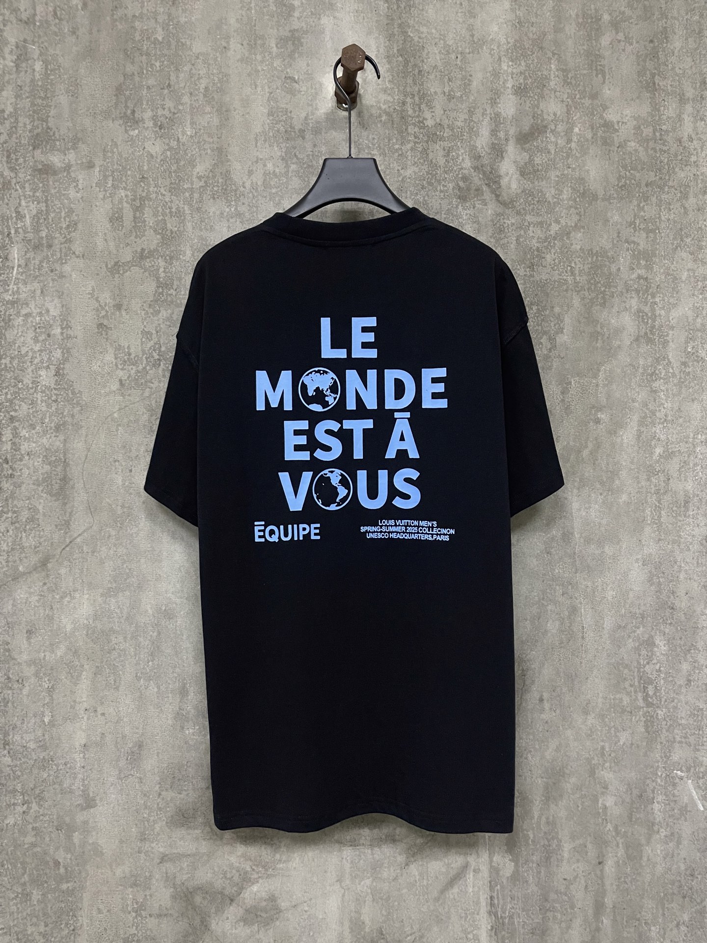 LV 루이비통 반팔 티셔츠 의류