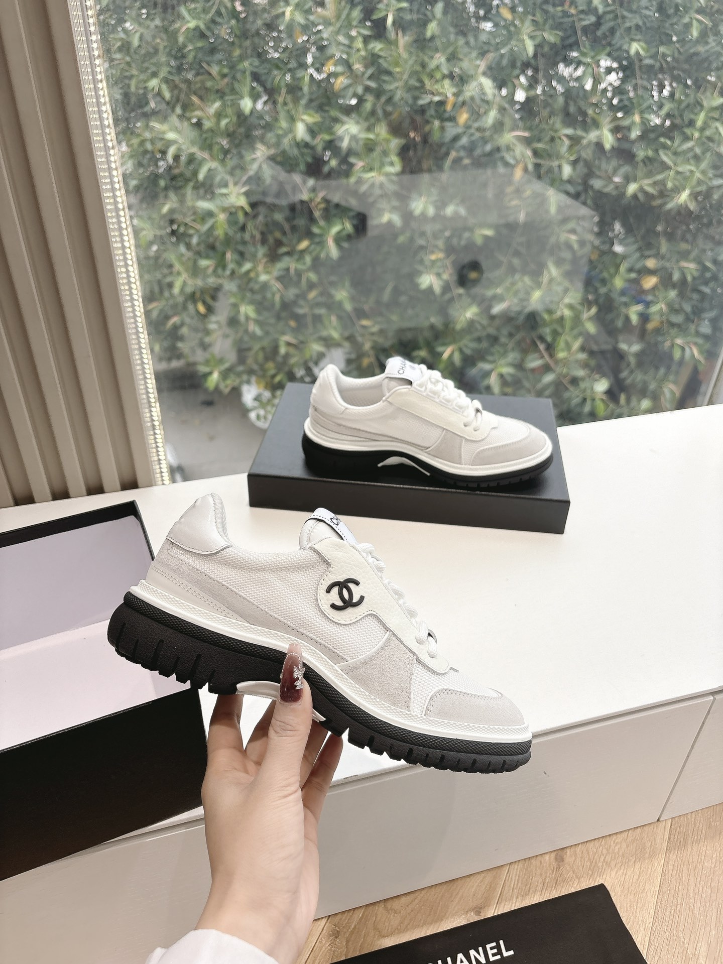 CHANEL 샤넬 스니커즈 신발