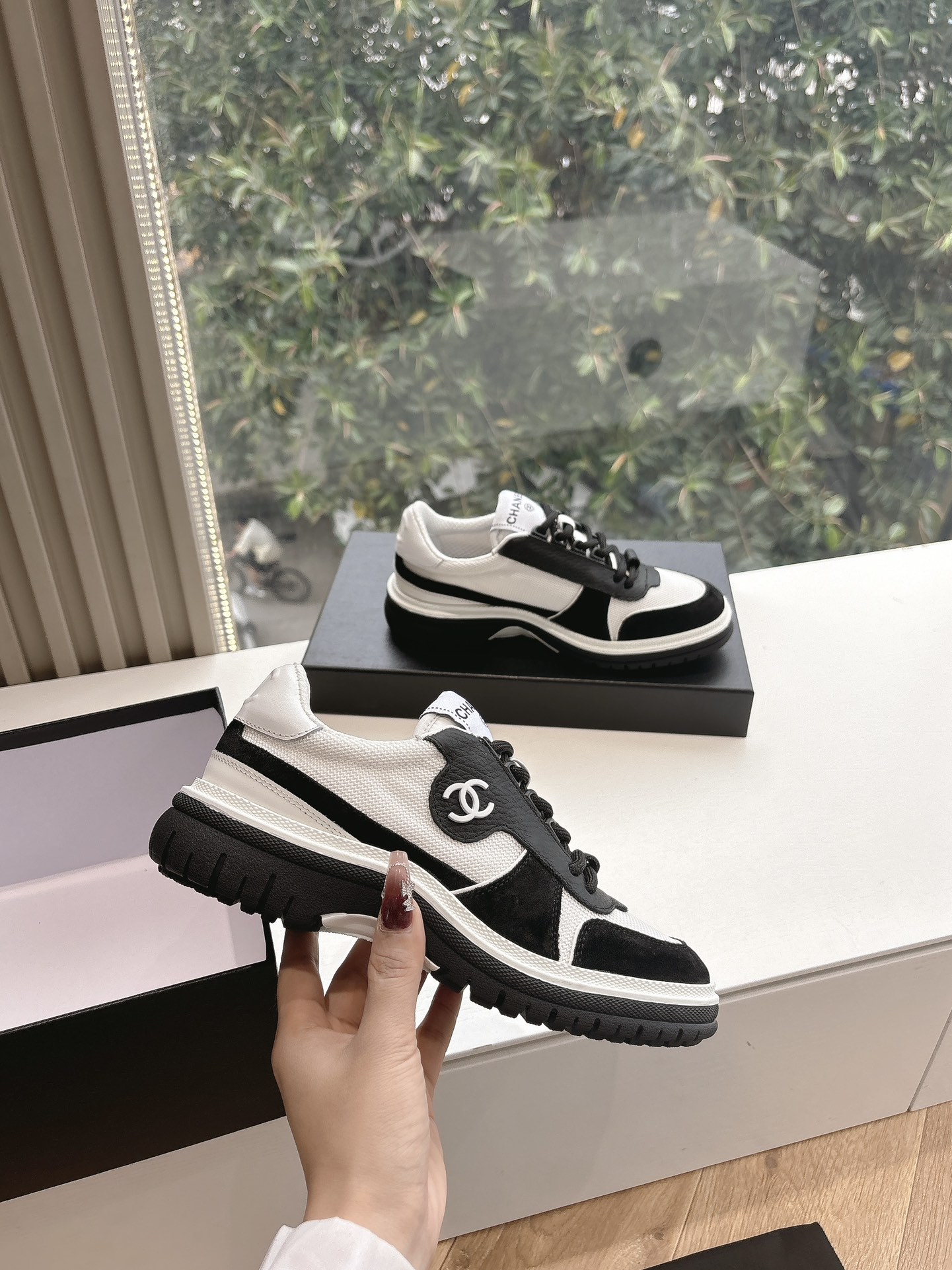 CHANEL 샤넬 스니커즈 신발