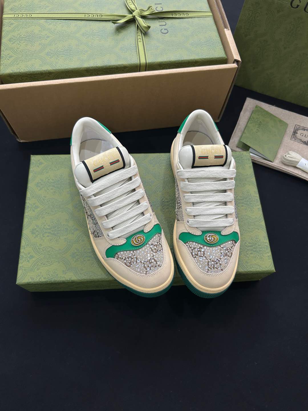 GUCCI 구찌 스니커즈 신발