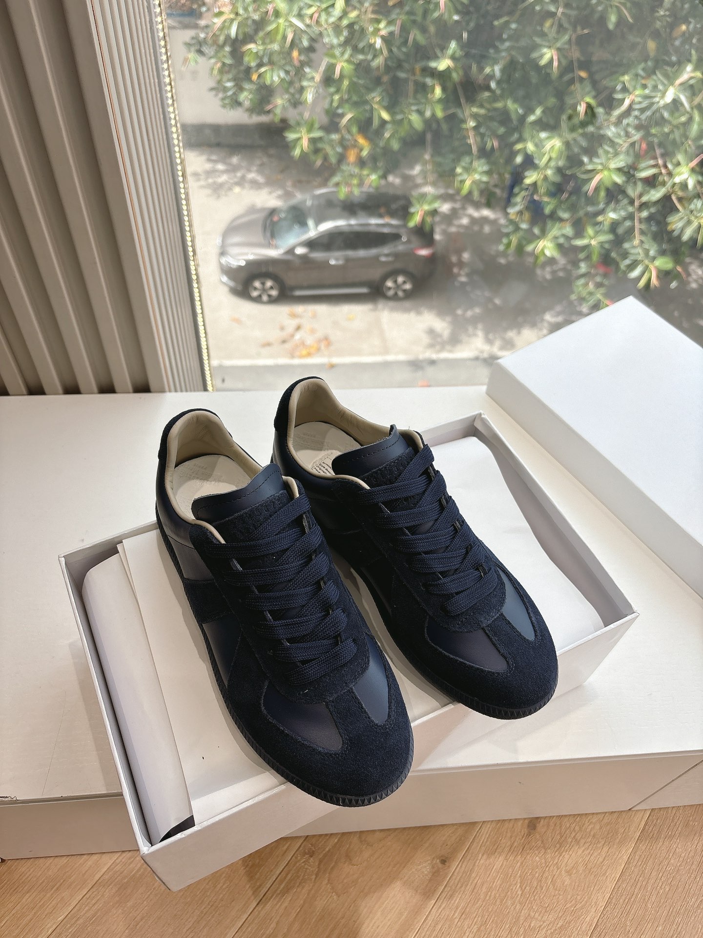 Maison Margiela 메종 마르지엘라 MM6 스니커즈 신발