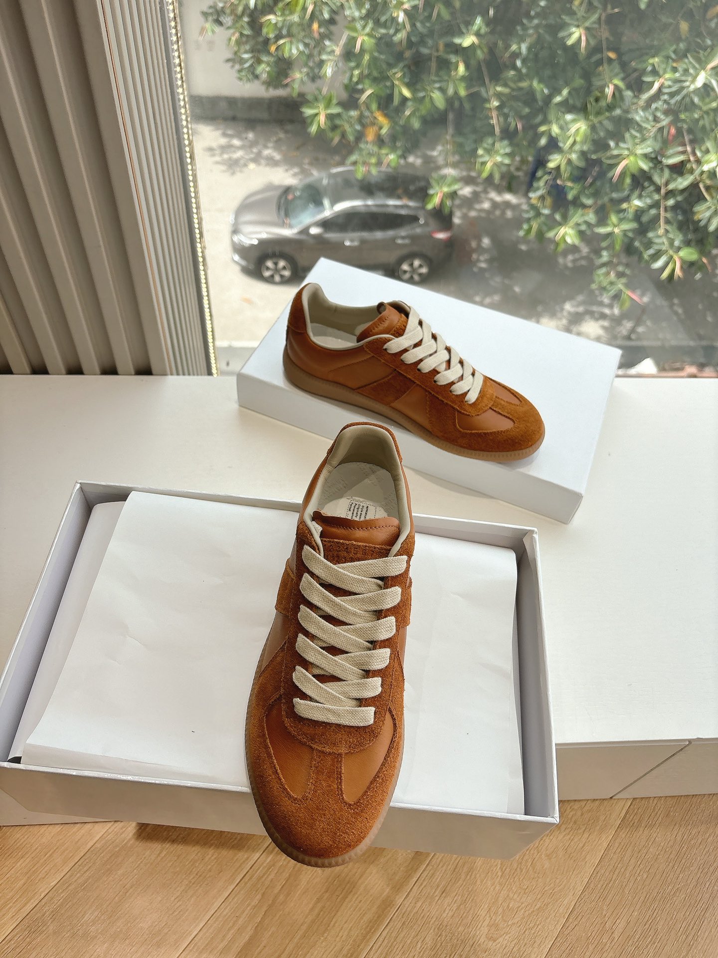 Maison Margiela 메종 마르지엘라 MM6 스니커즈 신발