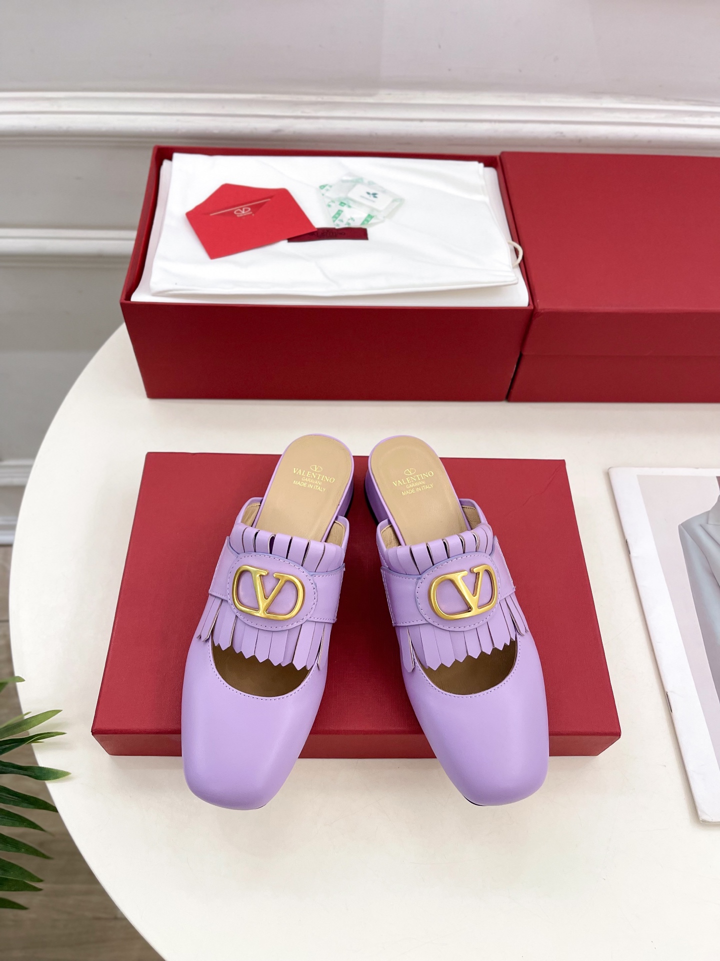 Valentino 발렌티노 V 버클 태슬 펀칭 샌들 슬리퍼 신발