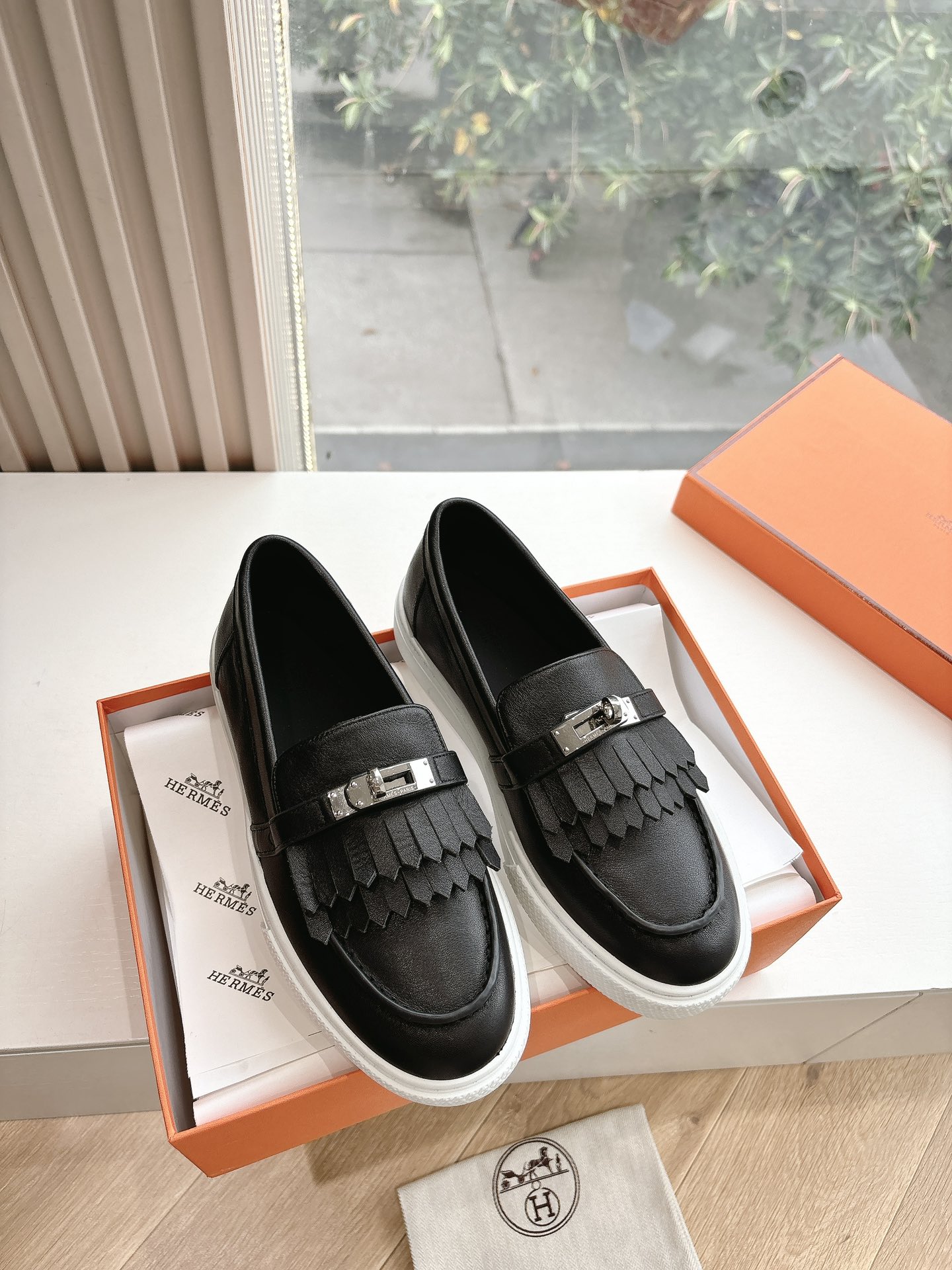 Hermes 에르메스 로퍼 구두 신발