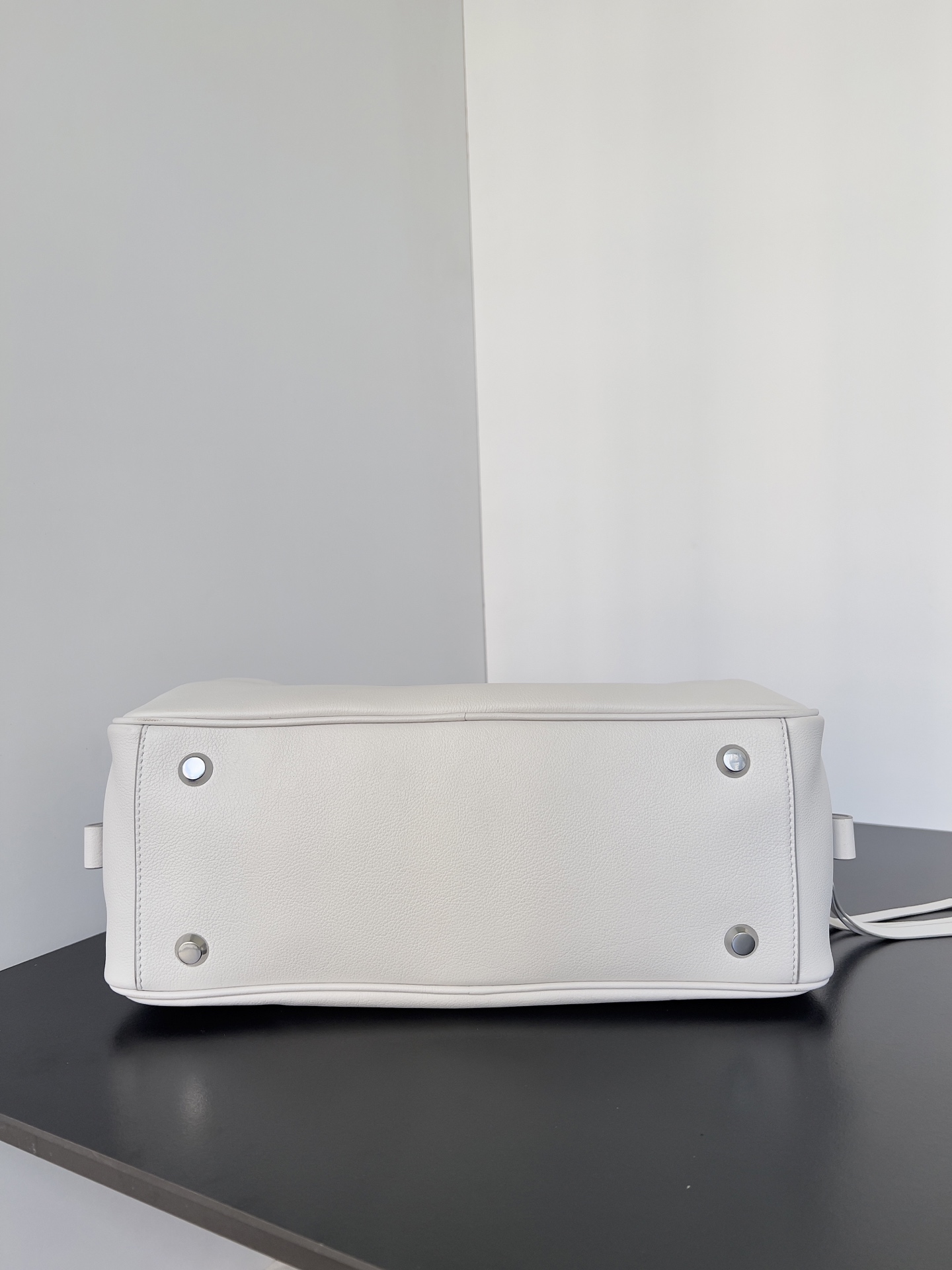 Balenciaga Carrie bowling 발렌시아가 캐리 볼링 백 스몰 가방