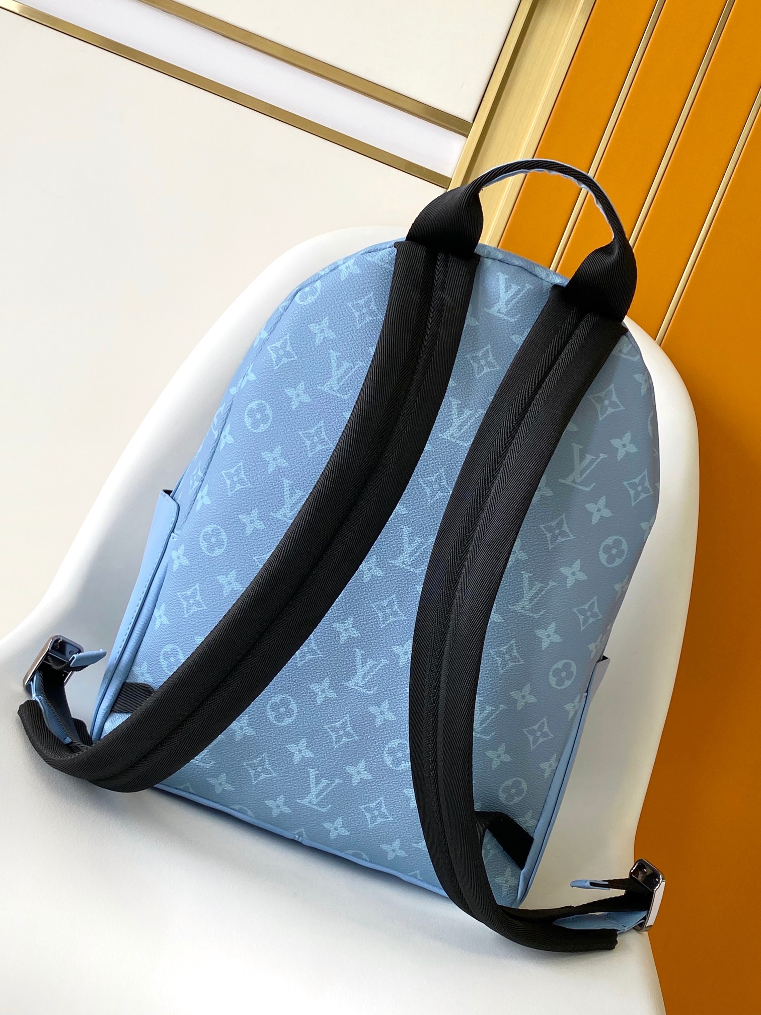 LV 루이비통 백팩 가방