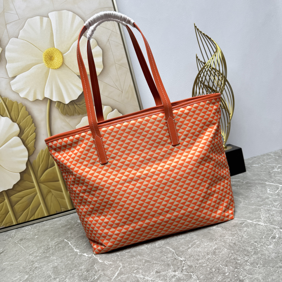 PRADA 프라다 쇼퍼백 토트백 가방