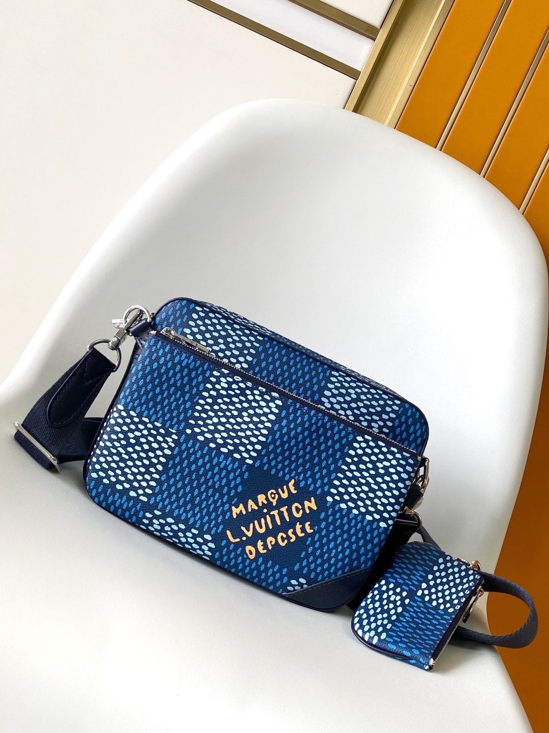 LV 루이비통 크로스백 가방