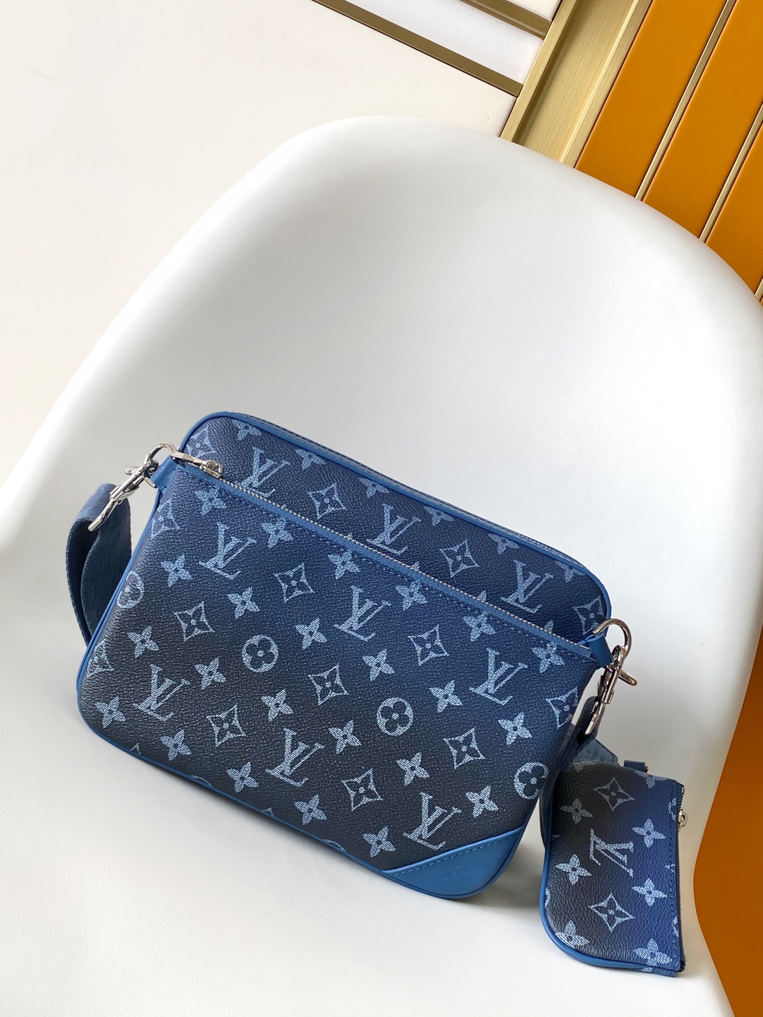 LV 루이비통 크로스백 가방