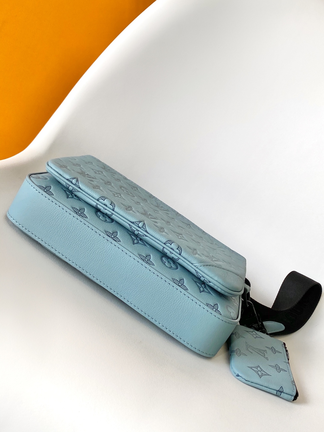 LV 루이비통 크로스백 가방