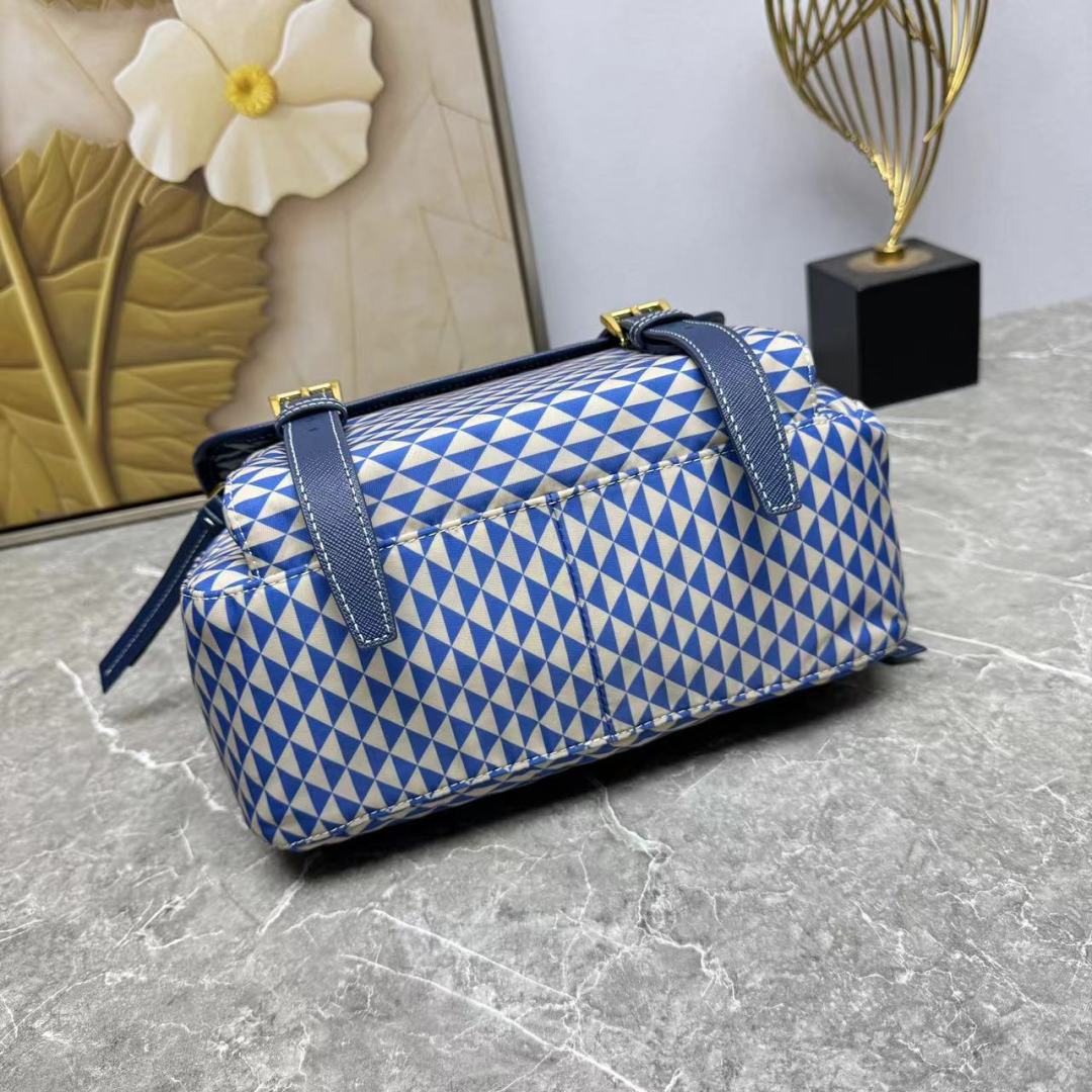 PRADA 프라다 메신저백 크로스백 가방