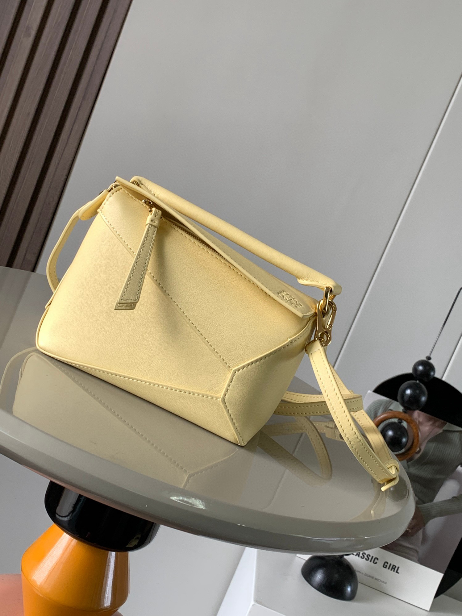 Loewe 로에베 숄더백 미니 18cm 가방