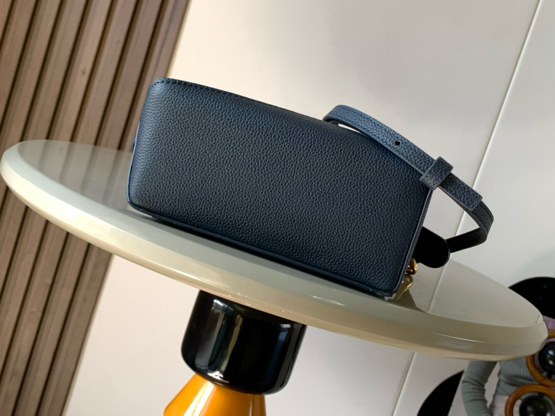 Loewe 로에베 숄더백 미니 18cm 가방