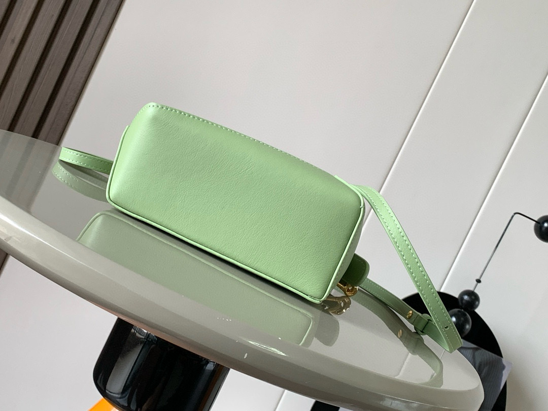 Loewe 로에베 숄더백 미니 18cm 가방