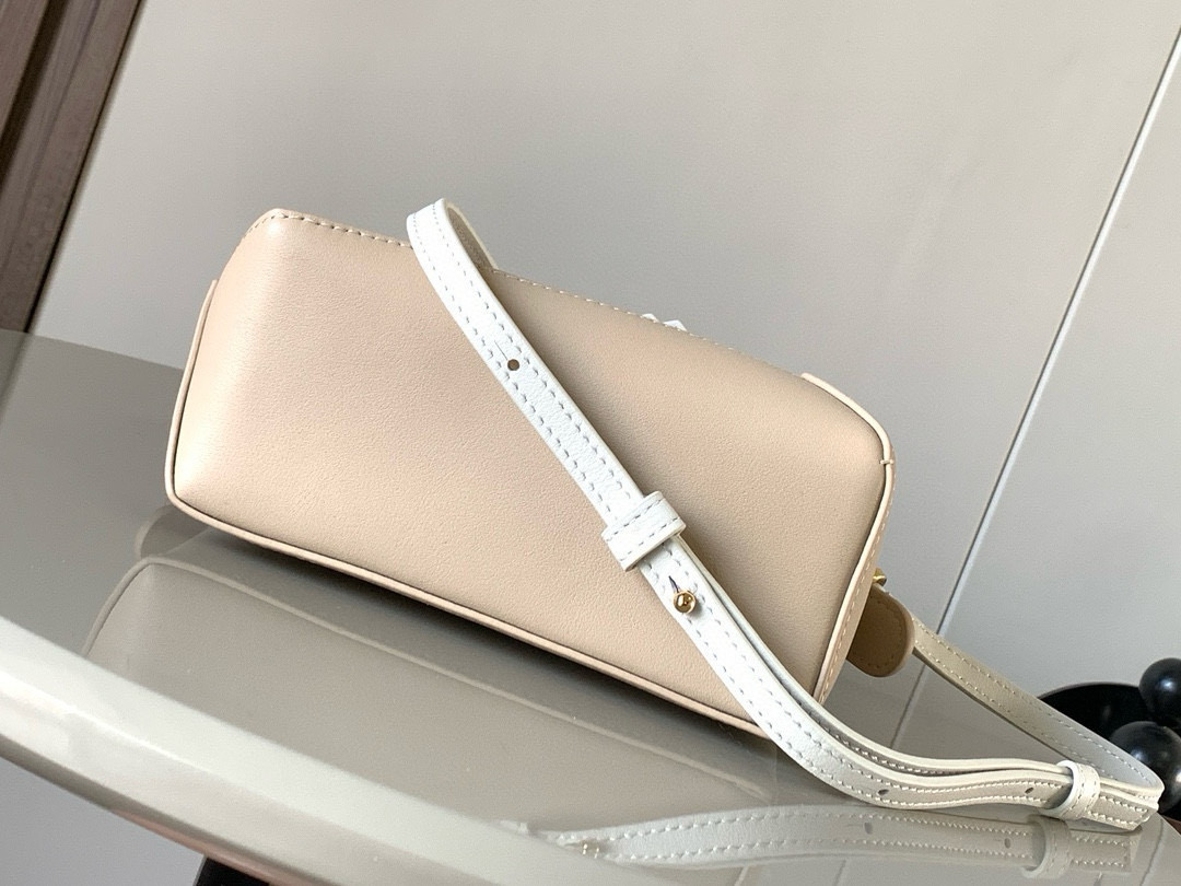 Loewe 로에베 숄더백 미니 18cm 가방