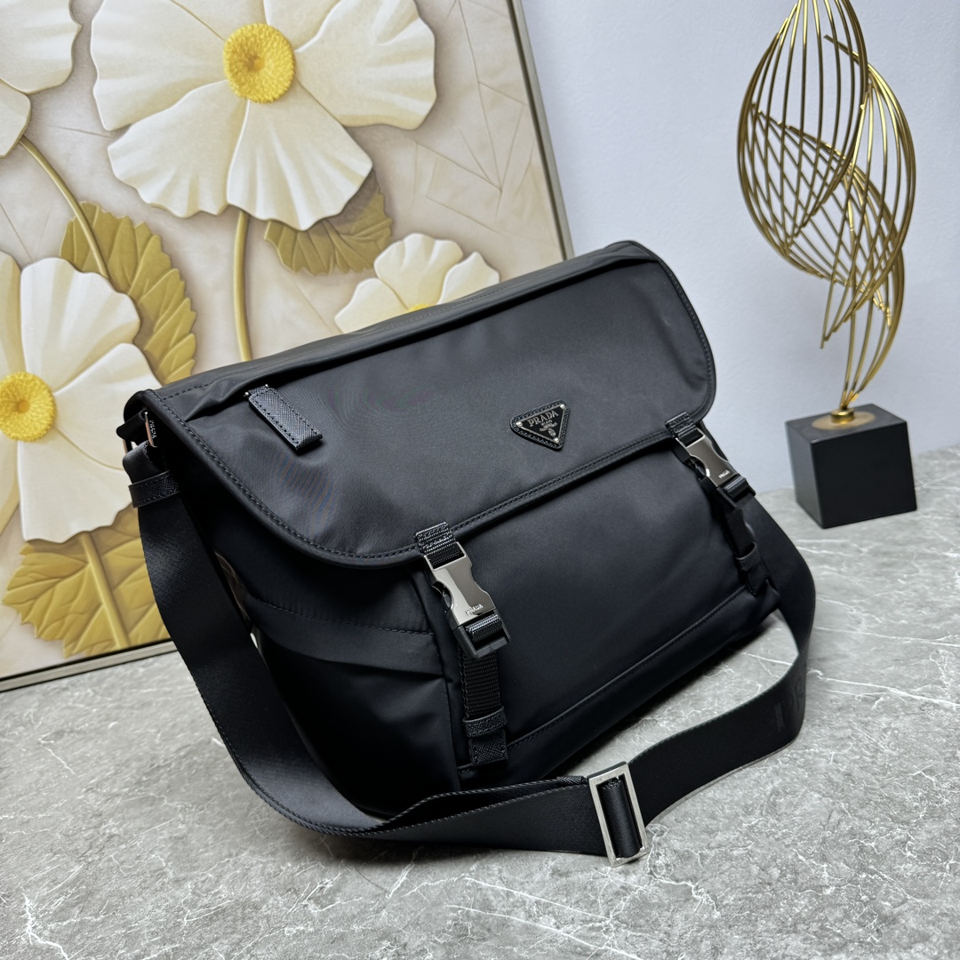 PRADA 프라다 크로스백 가방