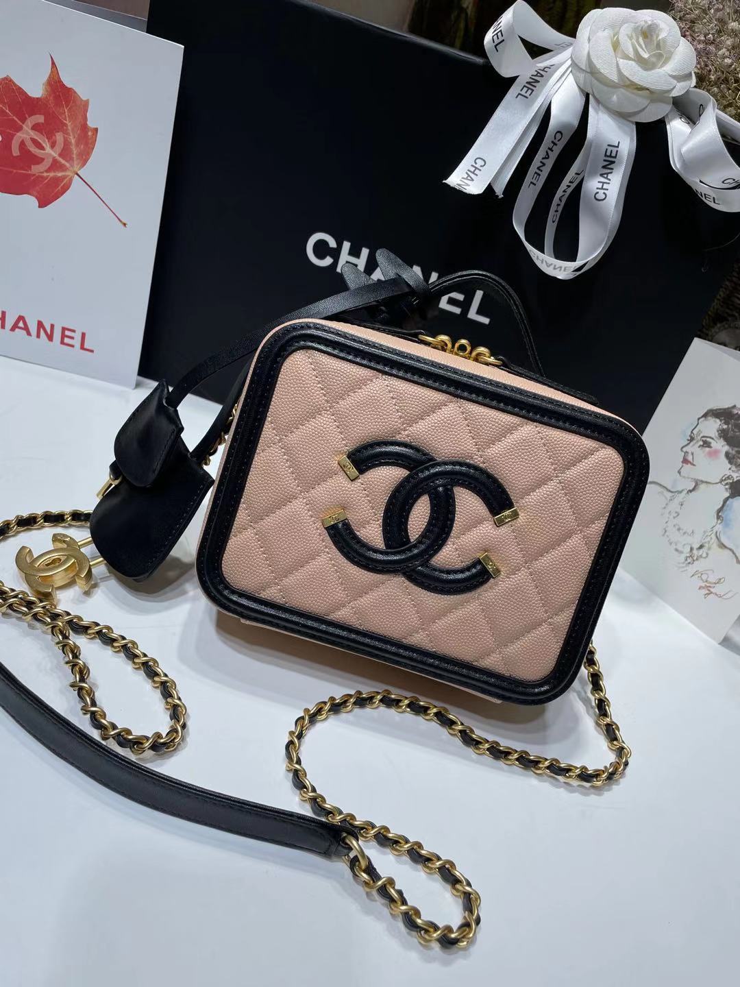 Chanel 샤넬 사각 케이스 파우치 가방