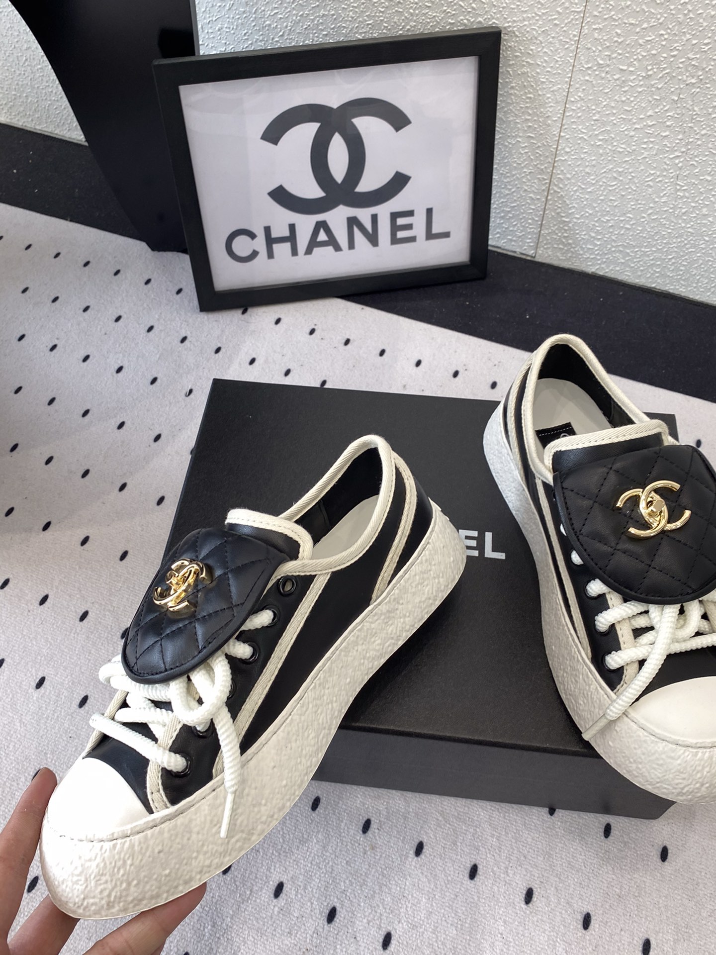 CHANEL 샤넬 단화 스니커즈 신발