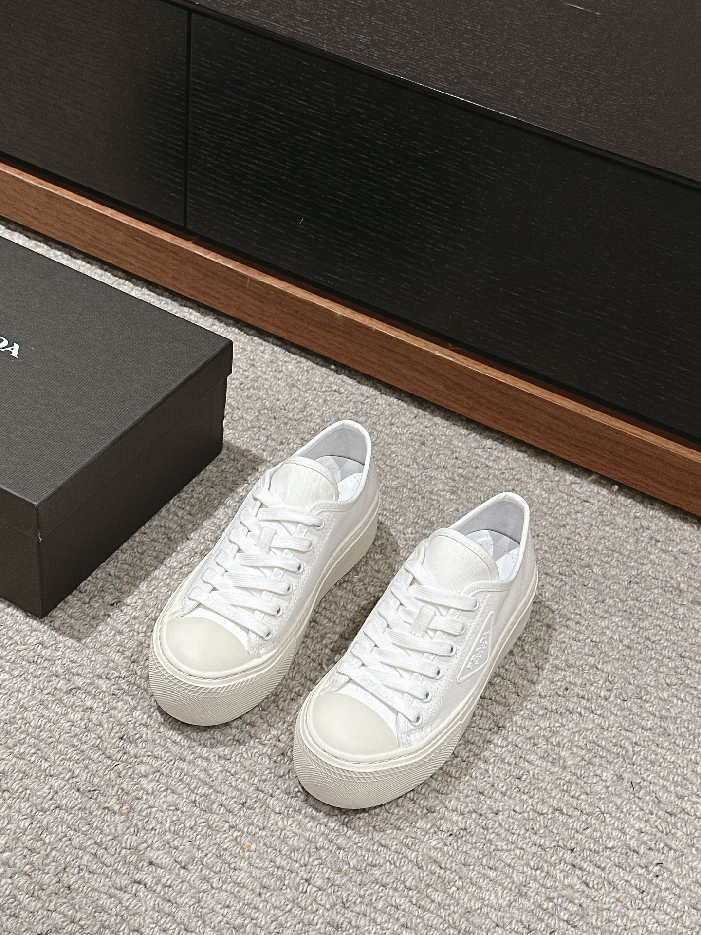 PRADA 프라다 스니커즈 신발