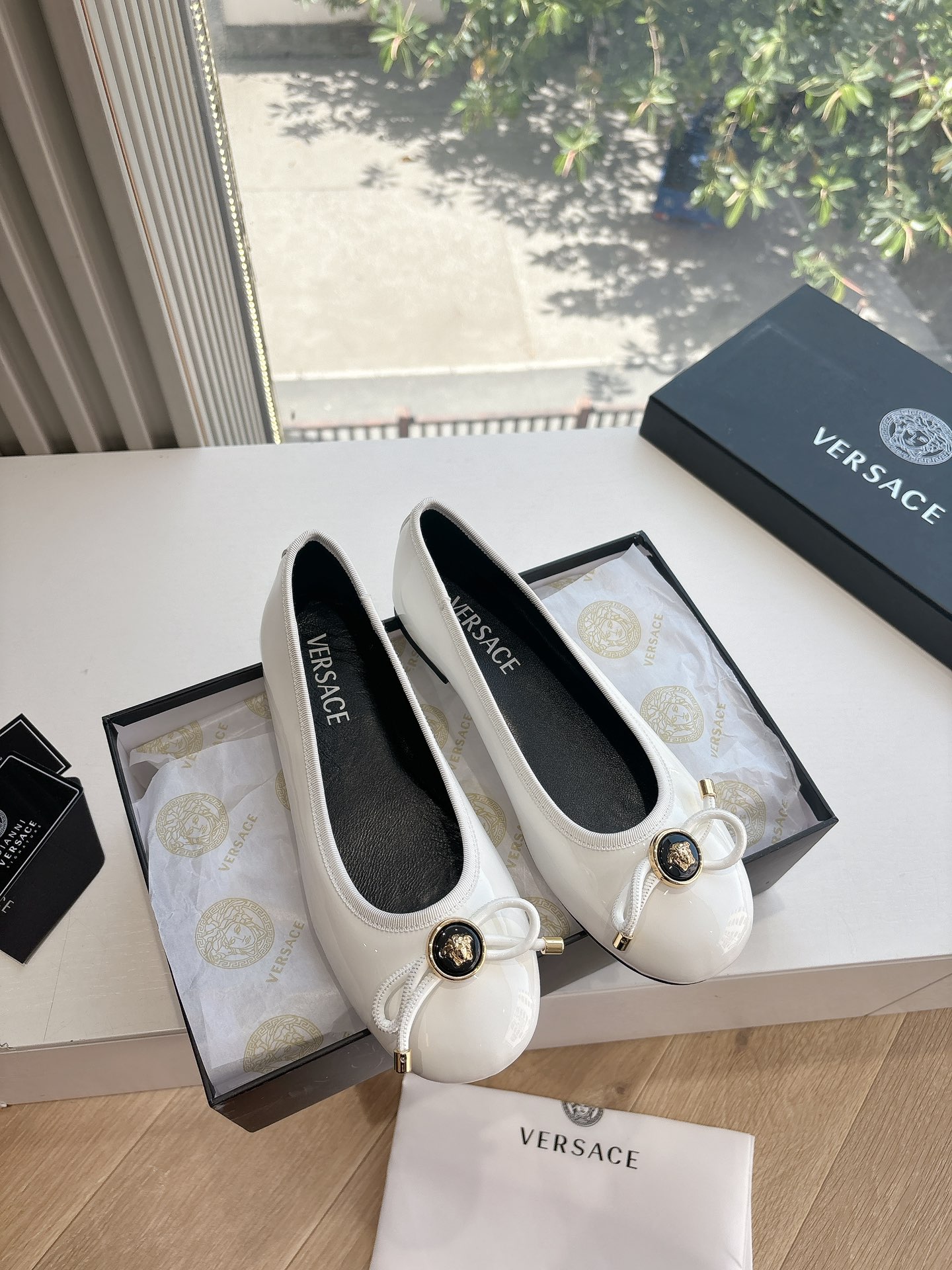 Versace 베르사체 플랫 슈즈 단화 신발