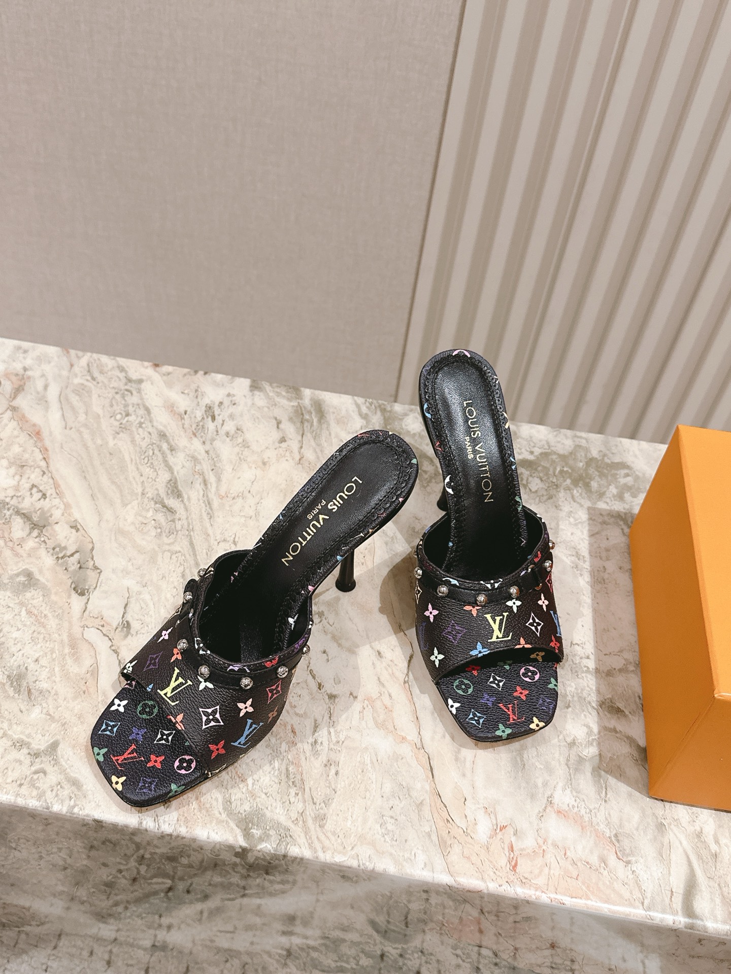 LV 루이비통 샌들 슬리퍼 신발