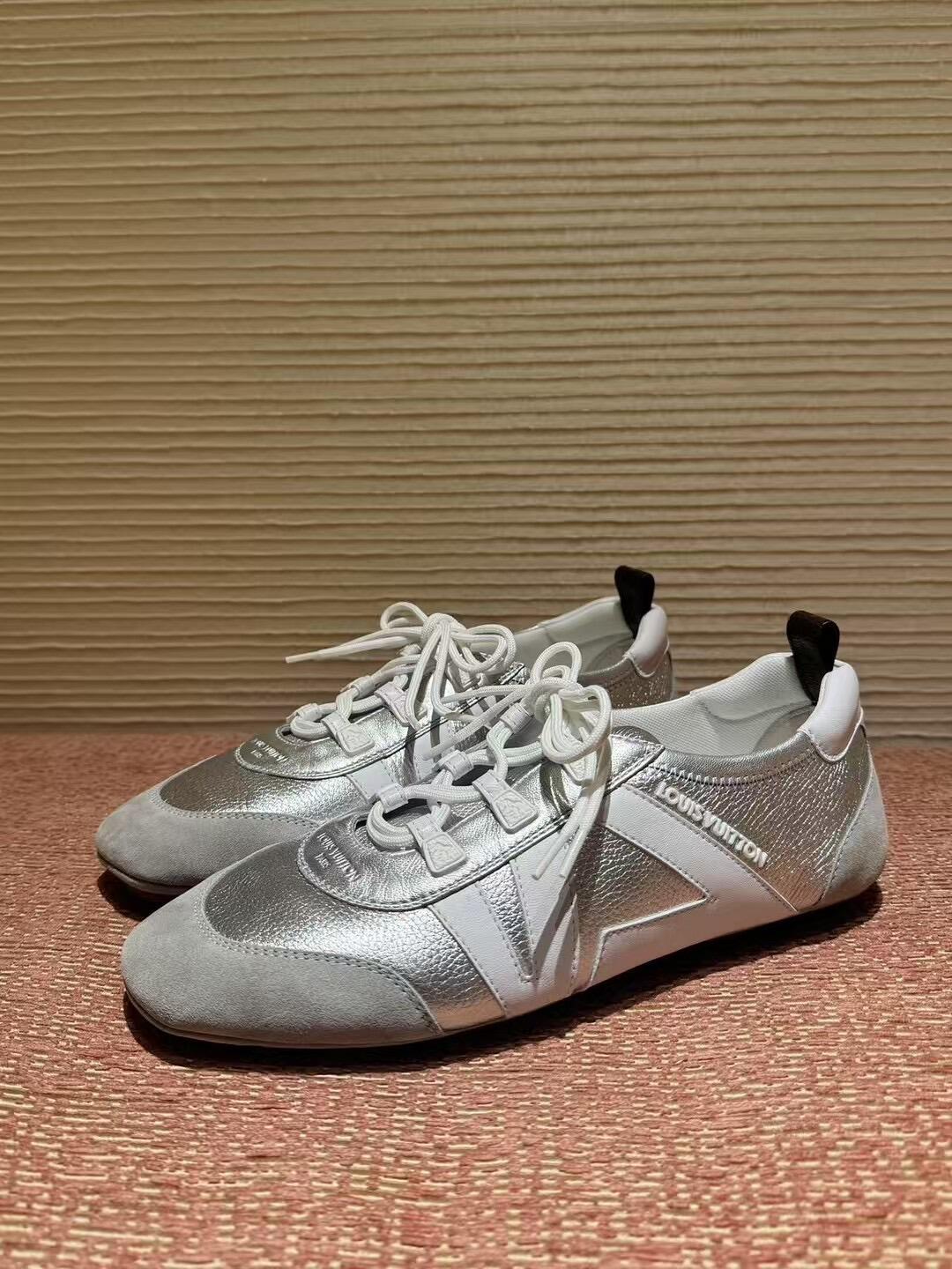 LV 루이비통 스니커즈 신발