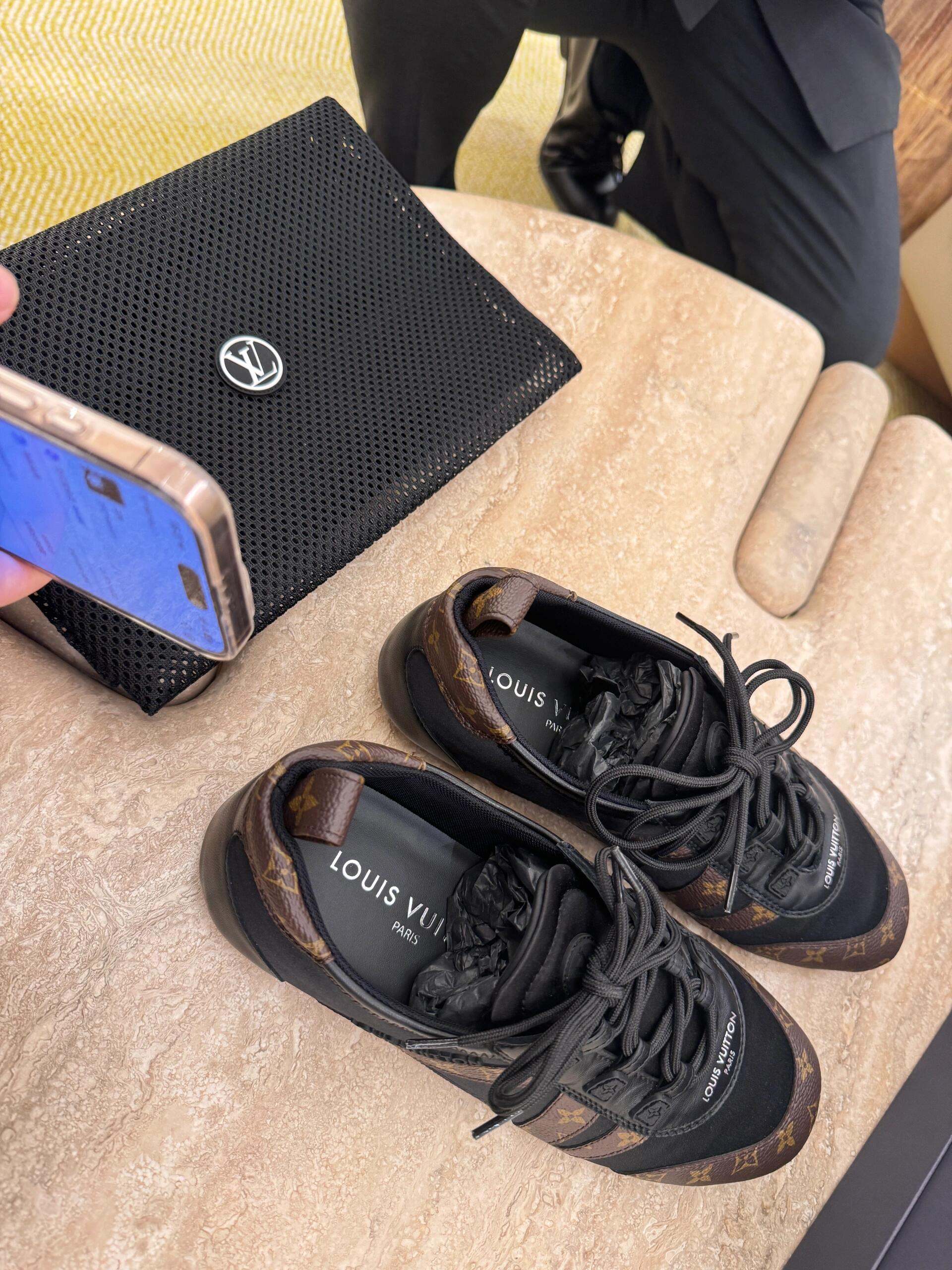 LV 루이비통 스니커즈 신발