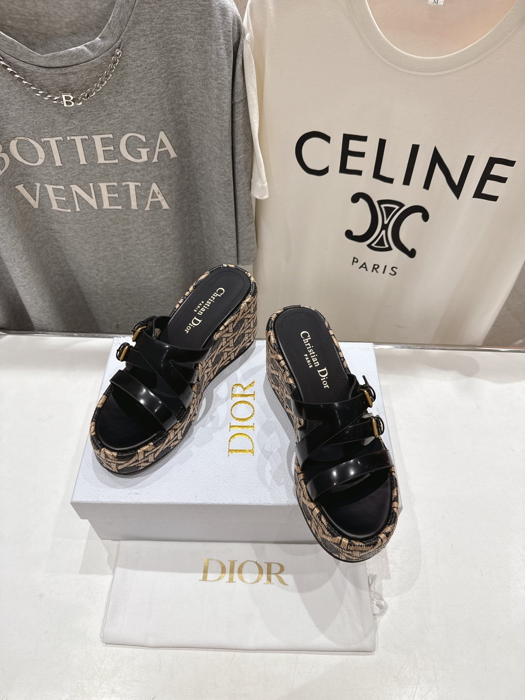 Dior CD 디올 통굽 샌들 슬리퍼 신발