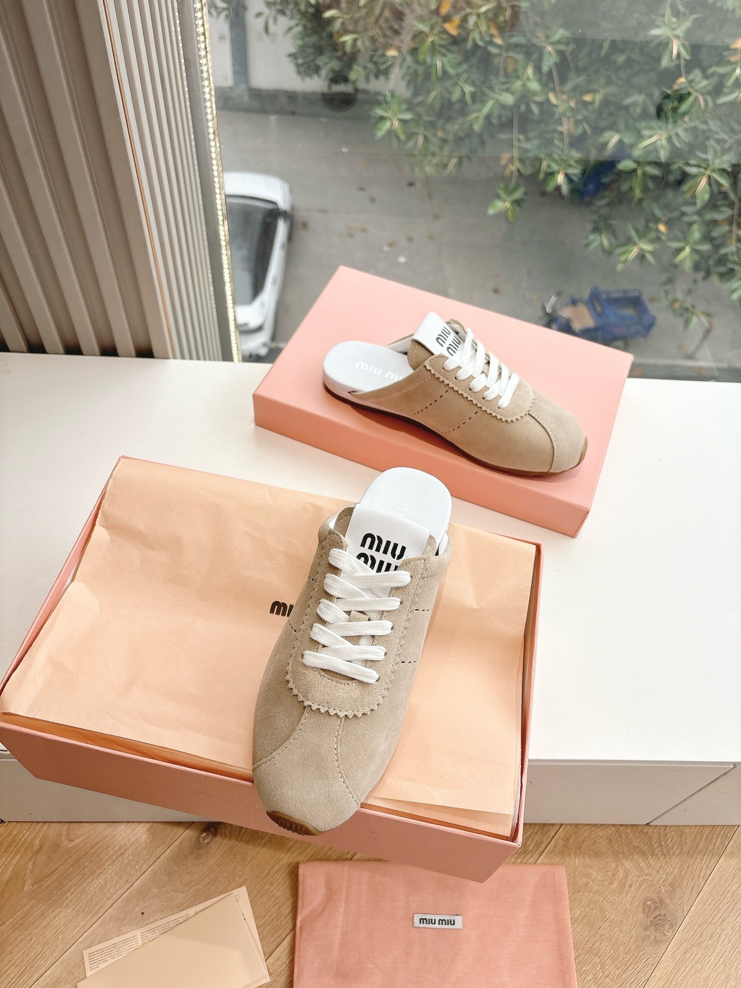 miumiu 미우미우 뮬 스니커즈 신발