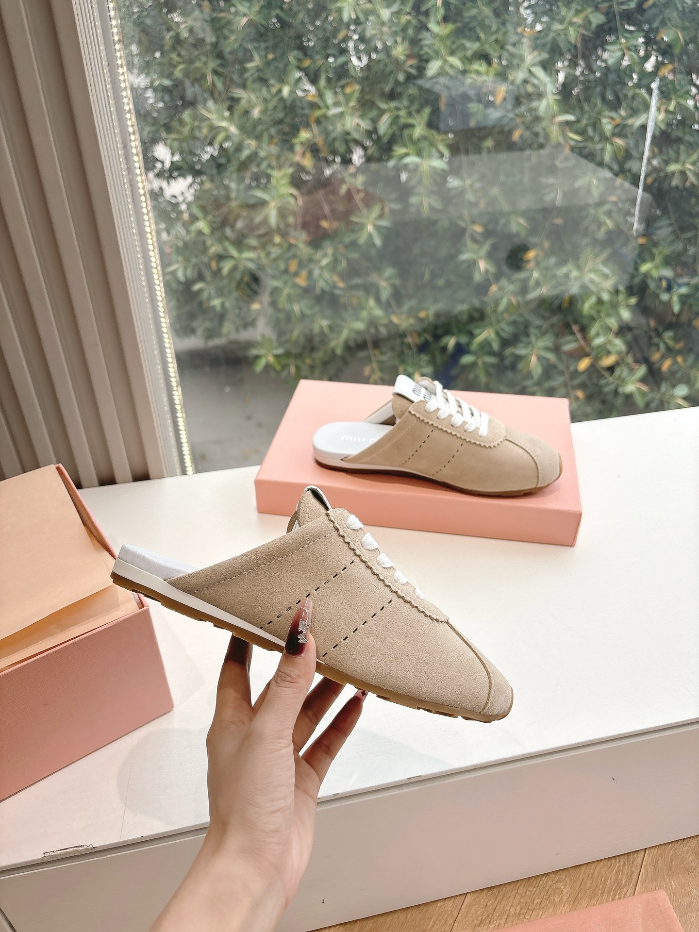 miumiu 미우미우 뮬 스니커즈 신발