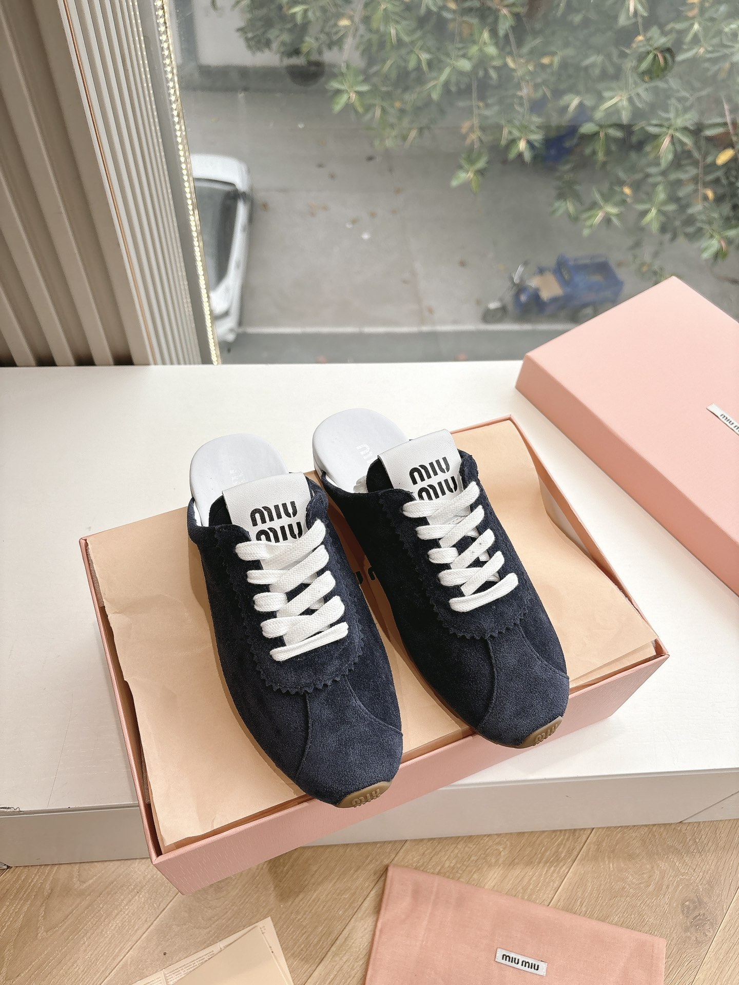 miumiu 미우미우 뮬 스니커즈 신발