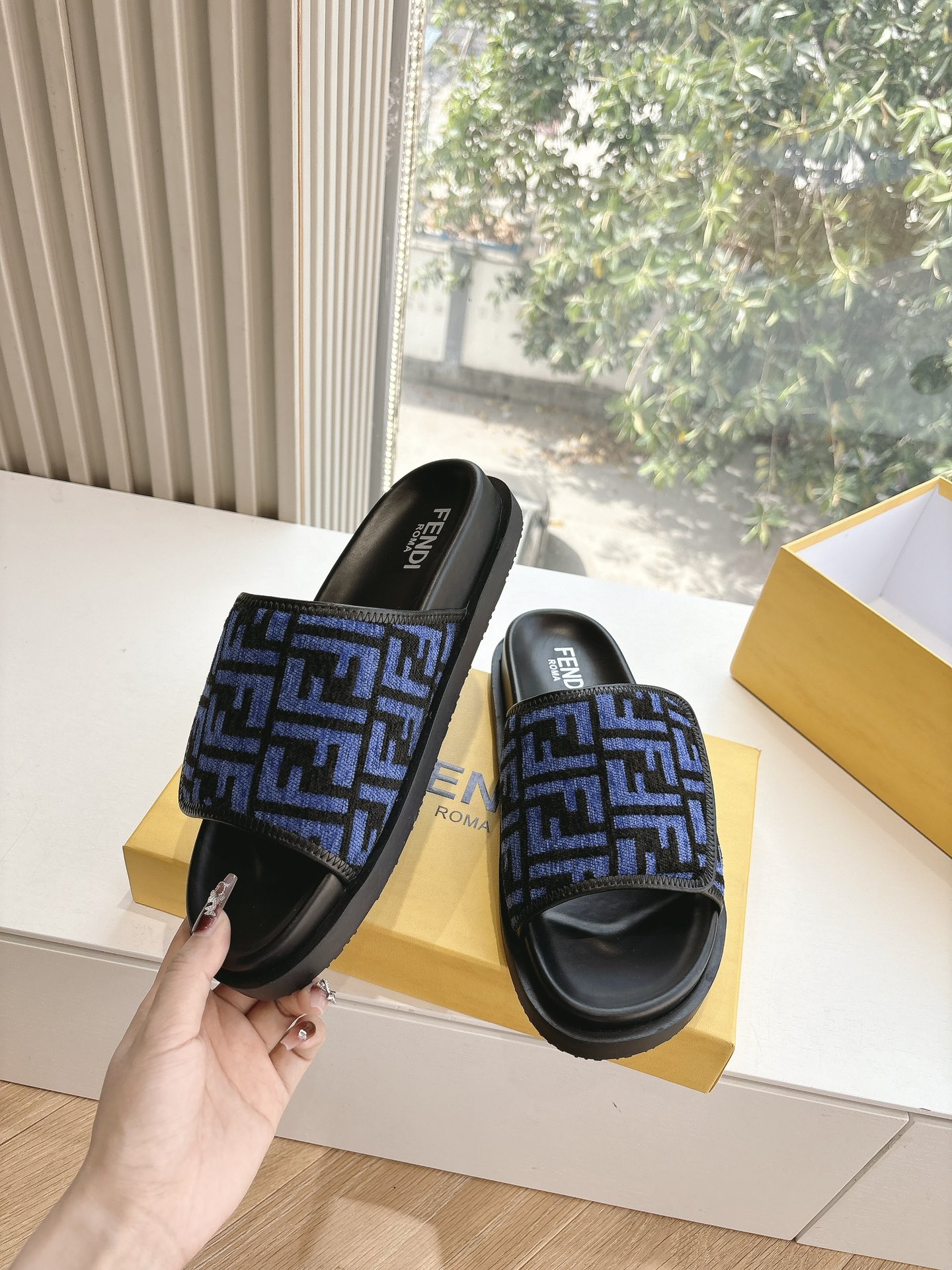 Fendi 펜디 샌들 슬리퍼 신발