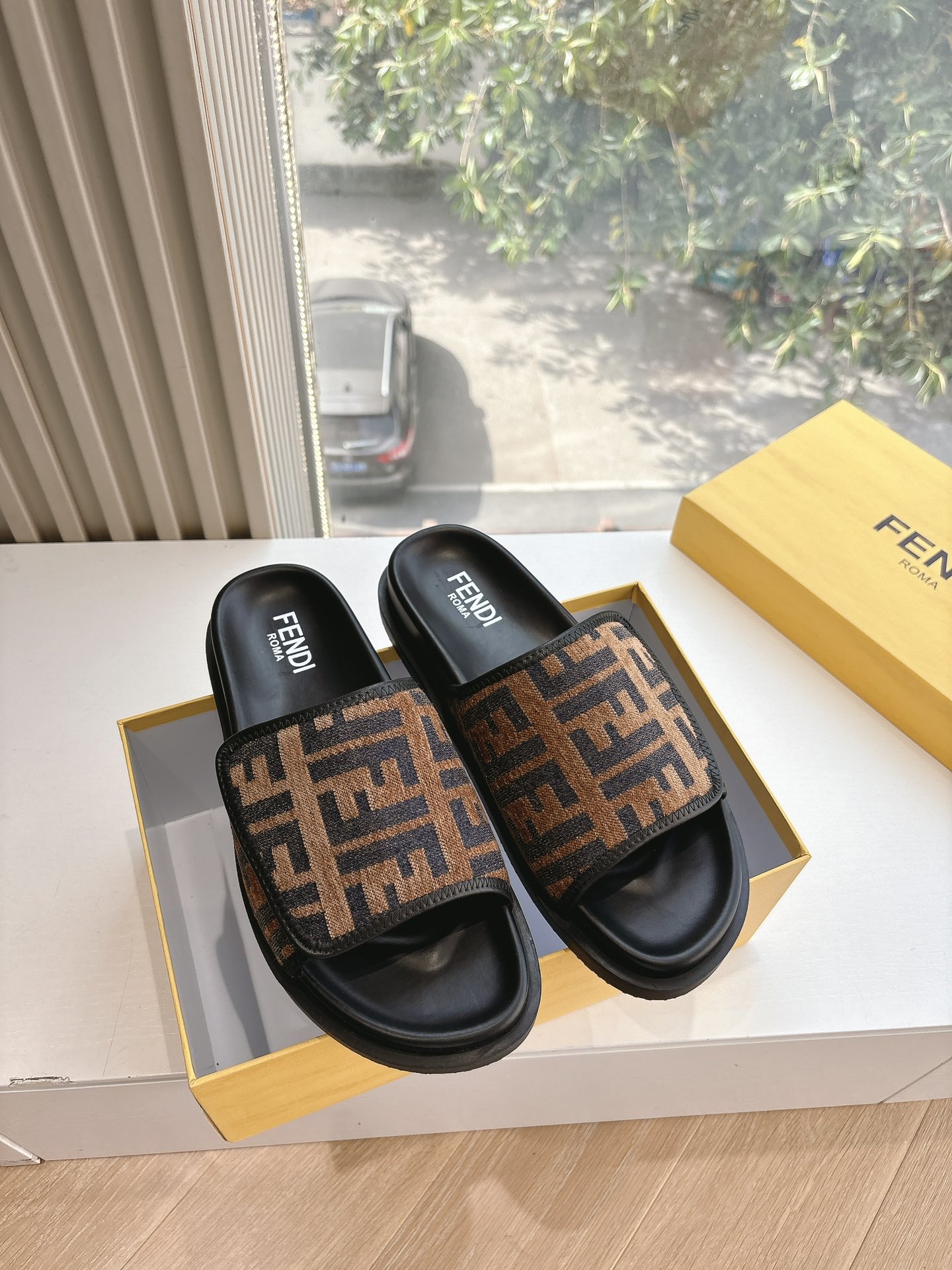 Fendi 펜디 샌들 슬리퍼 신발