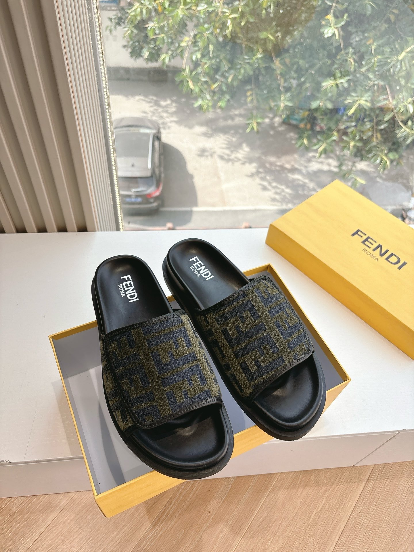 Fendi 펜디 샌들 슬리퍼 신발