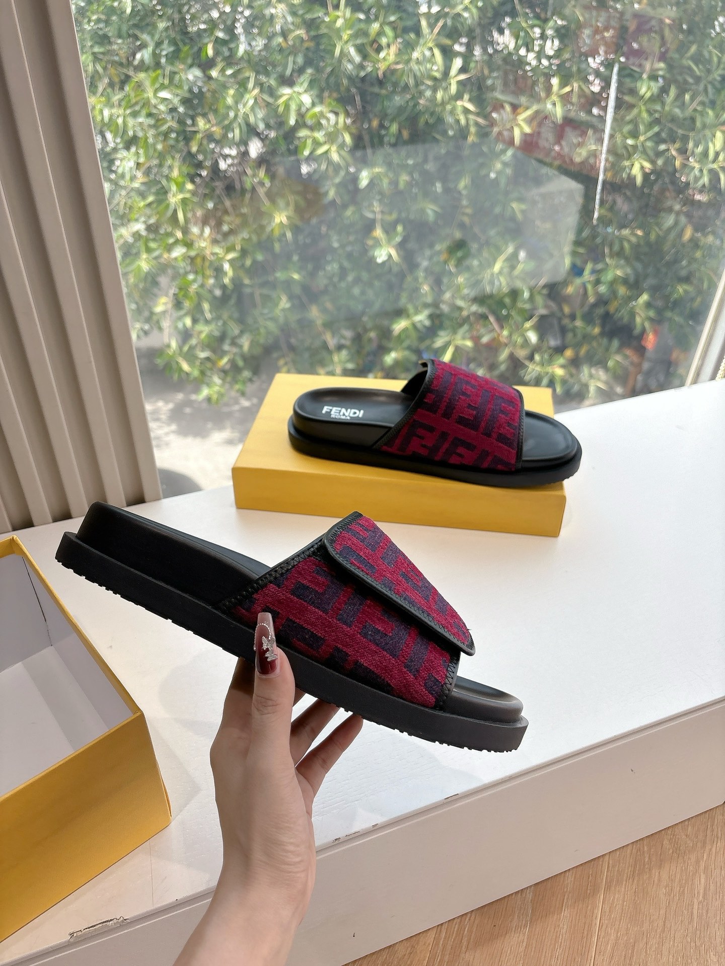 Fendi 펜디 샌들 슬리퍼 신발