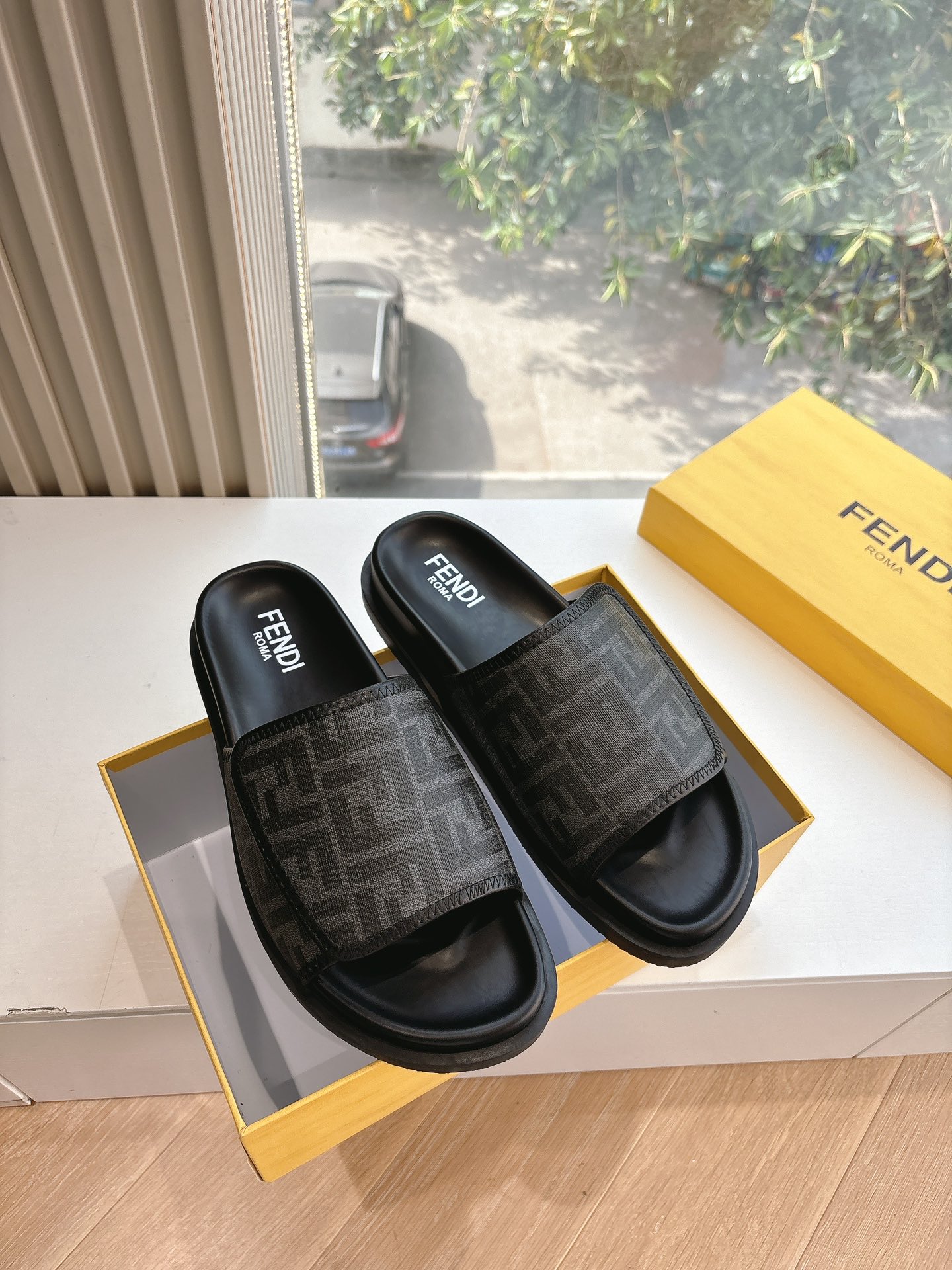 Fendi 펜디 샌들 슬리퍼 신발