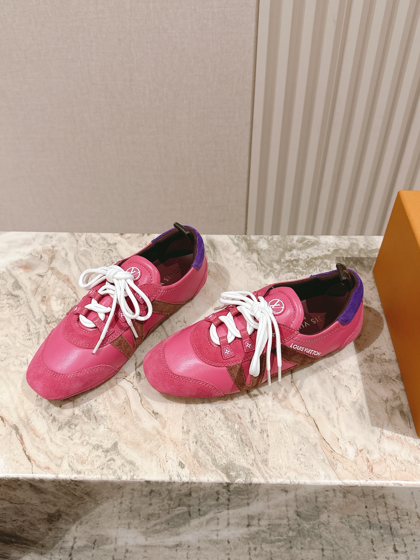 LV 루이비통 스니커즈 신발