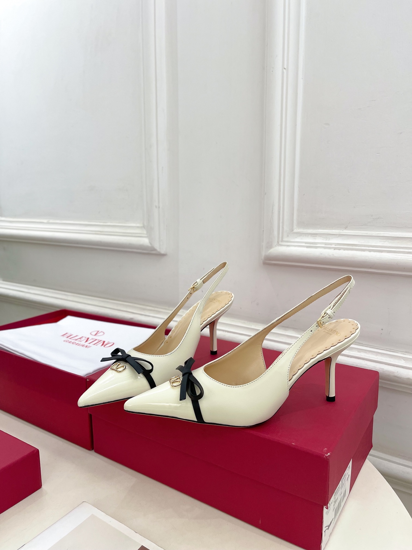 Valentino 발렌티노 힐 샌들 구두 신발