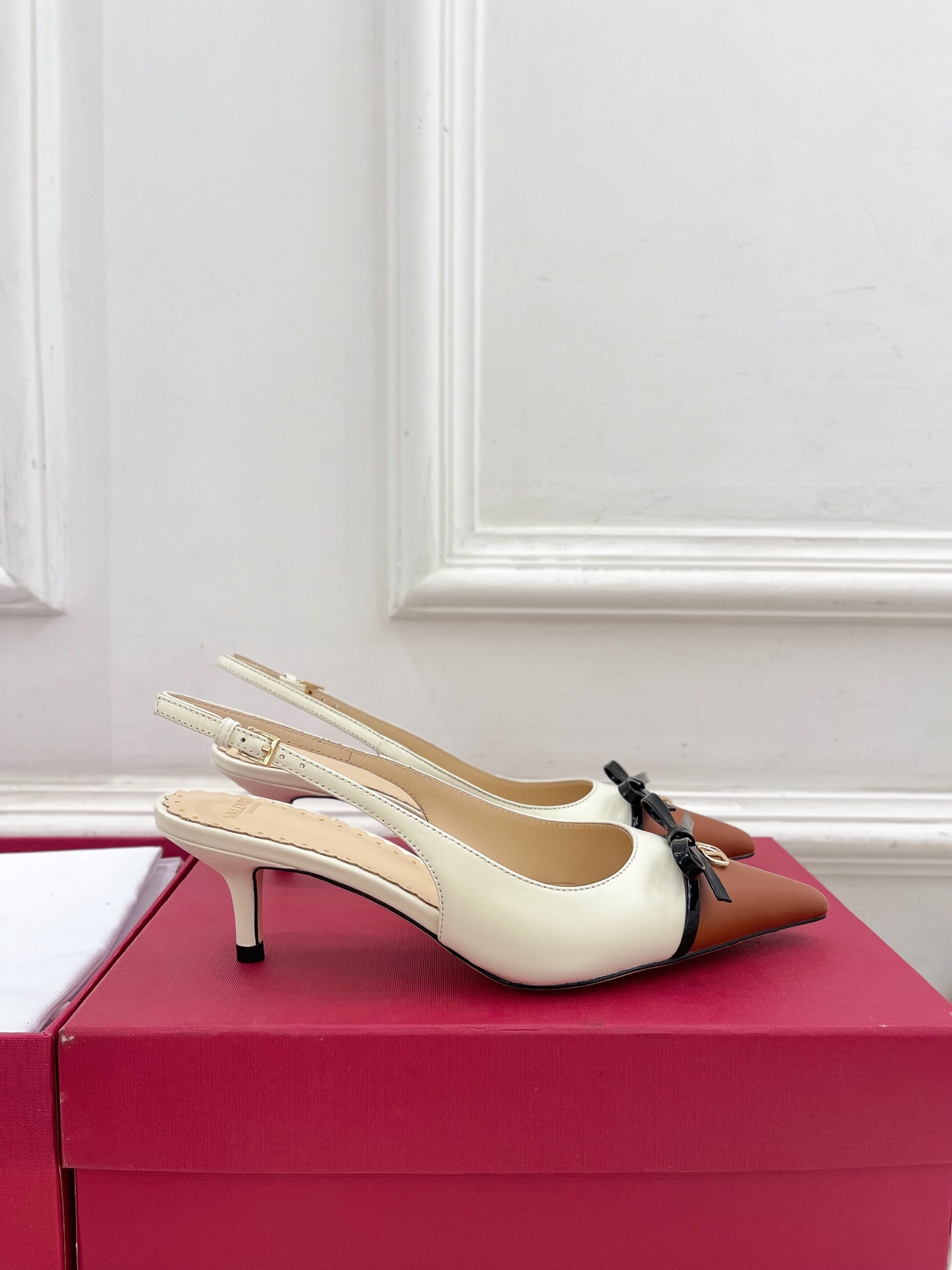 Valentino 발렌티노 힐 샌들 구두 신발