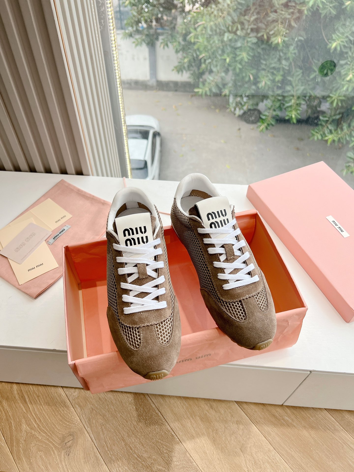 miumiu 미우미우 스니커즈 운동화 신발