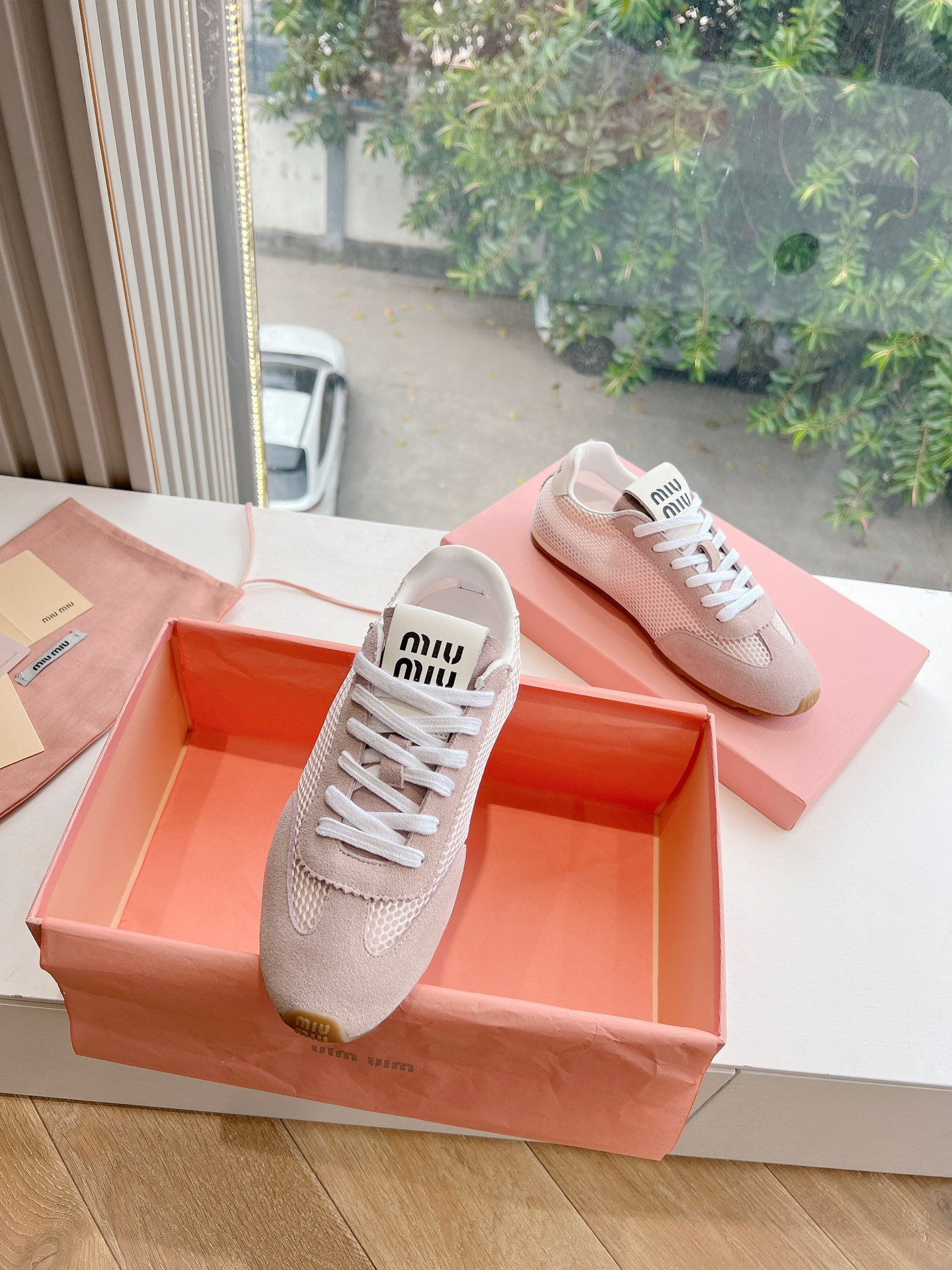 miumiu 미우미우 스니커즈 운동화 신발