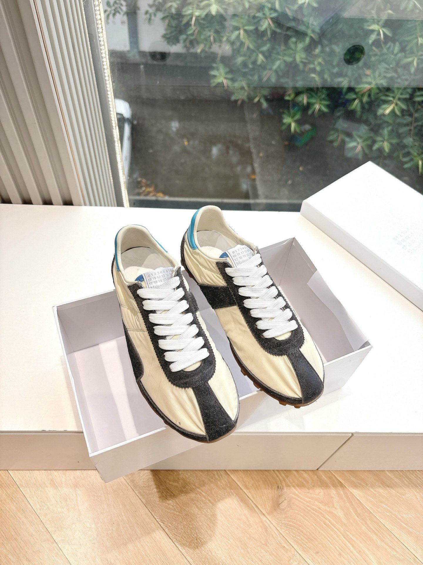 Maison Margiela MM6 메종 마르지엘라 도이치 스니커즈 운동화 신발