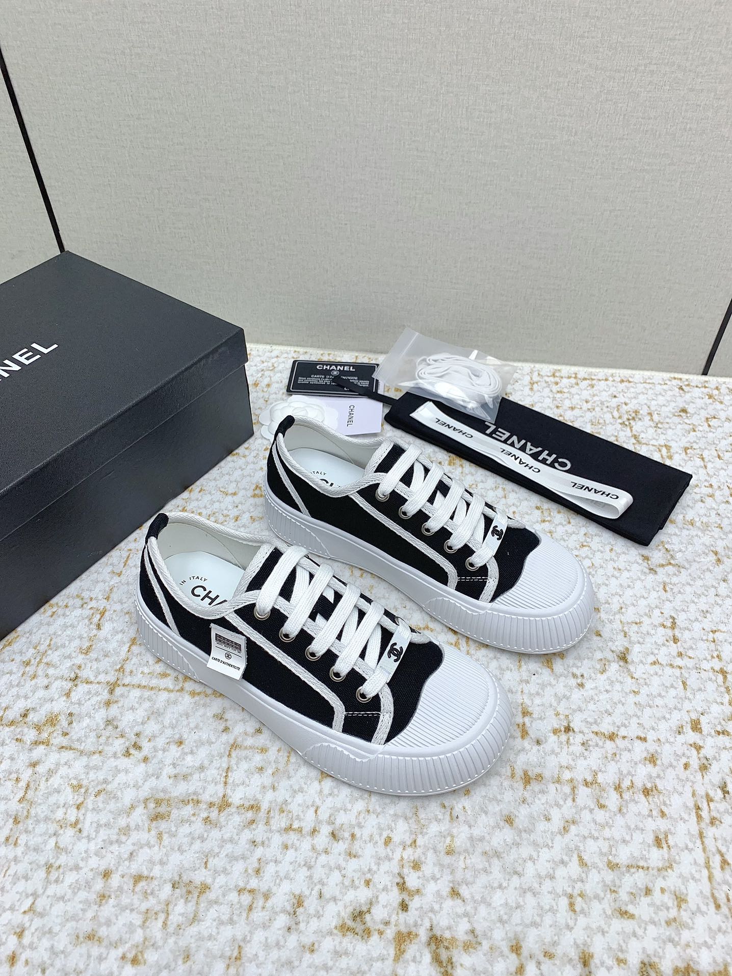 Chanel 샤넬 스니커즈 신발