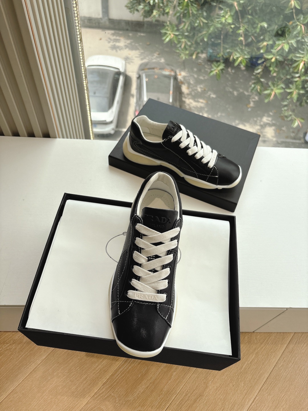 PRADA 프라다 스니커즈 트레이닝화 신발