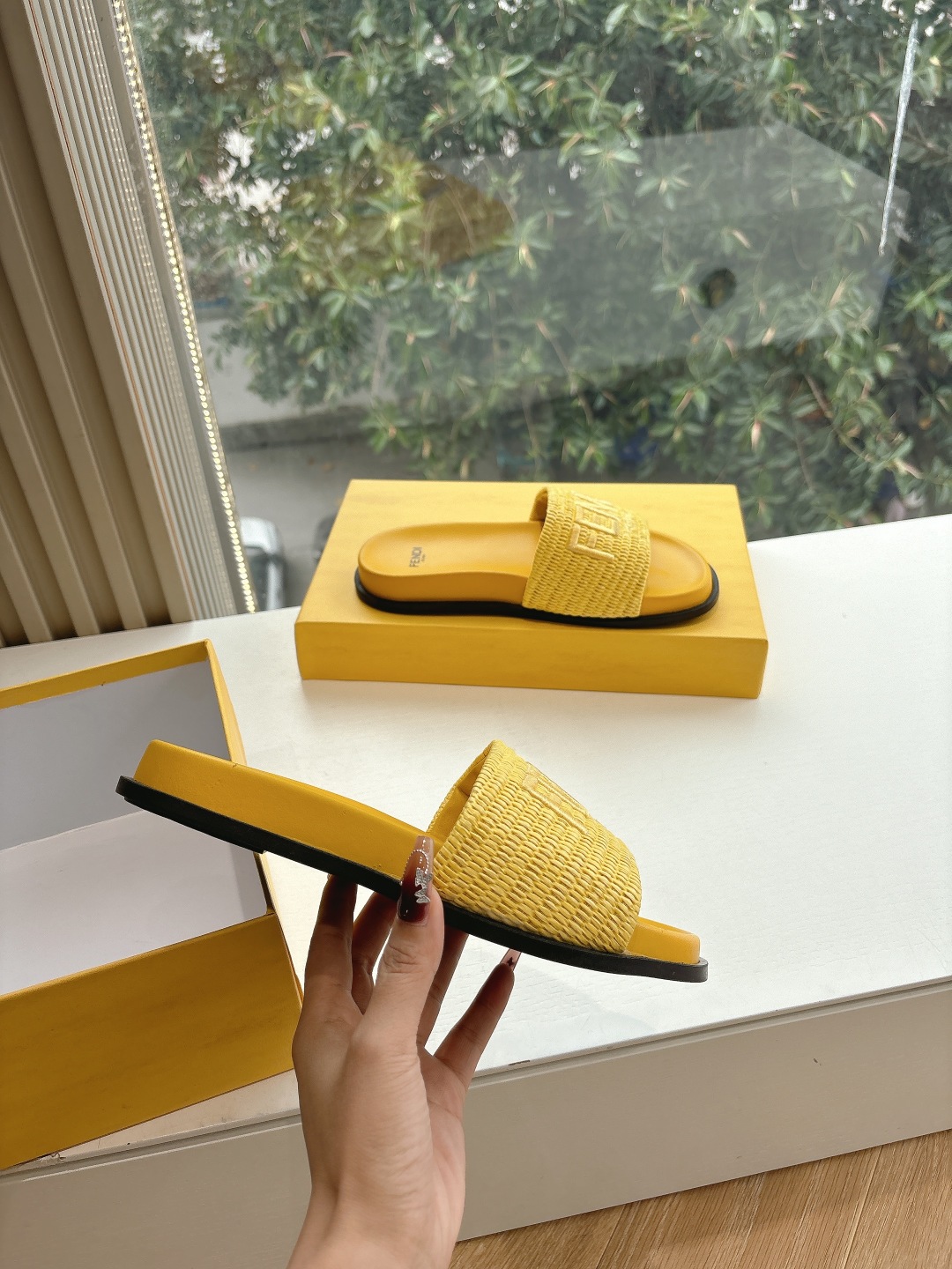 Fendi 펜디 슬리퍼 샌들 신발