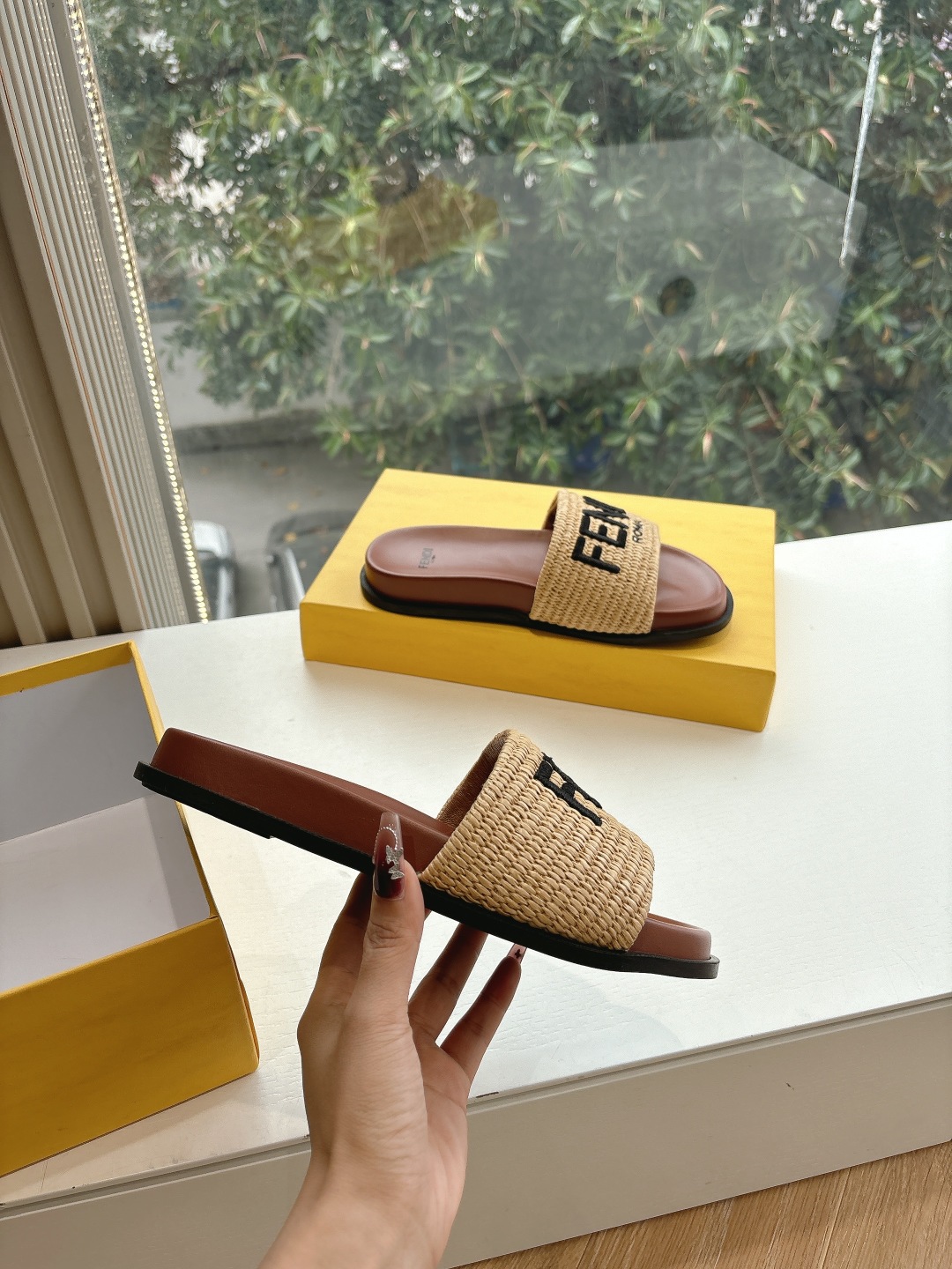 Fendi 펜디 슬리퍼 샌들 신발