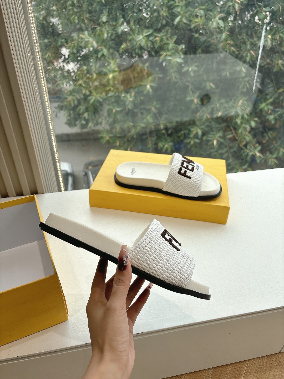 Fendi 펜디 슬리퍼 샌들 신발