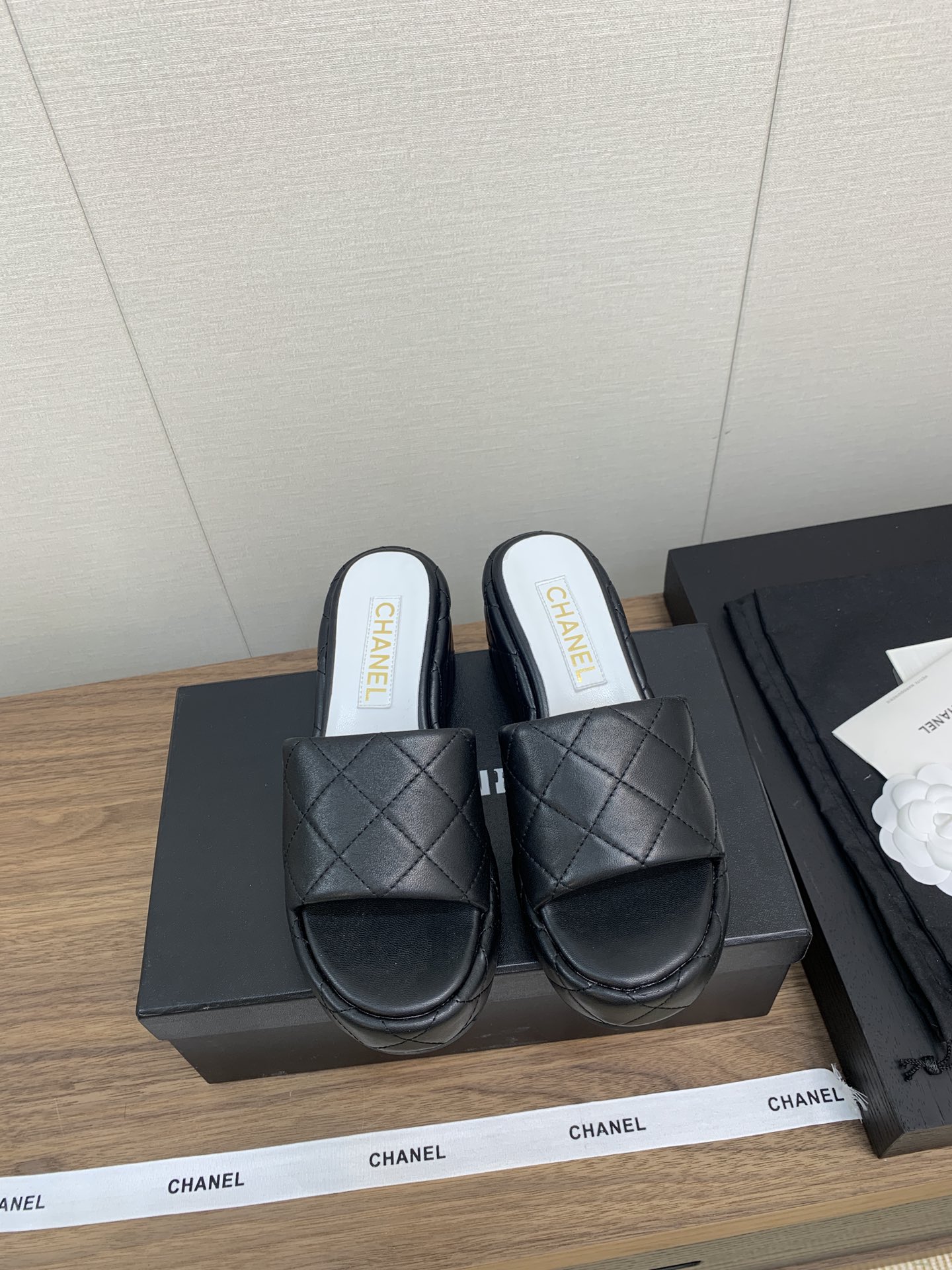 CHANEL 샤넬 통굽 슬리퍼 샌들 신발